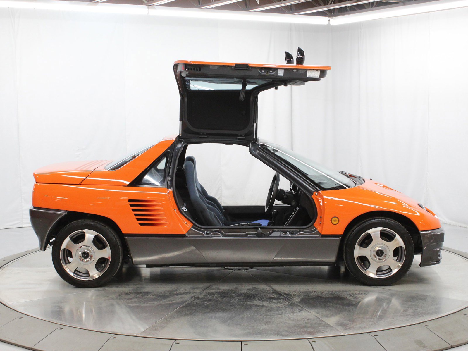 1994 Suzuki Cara 18
