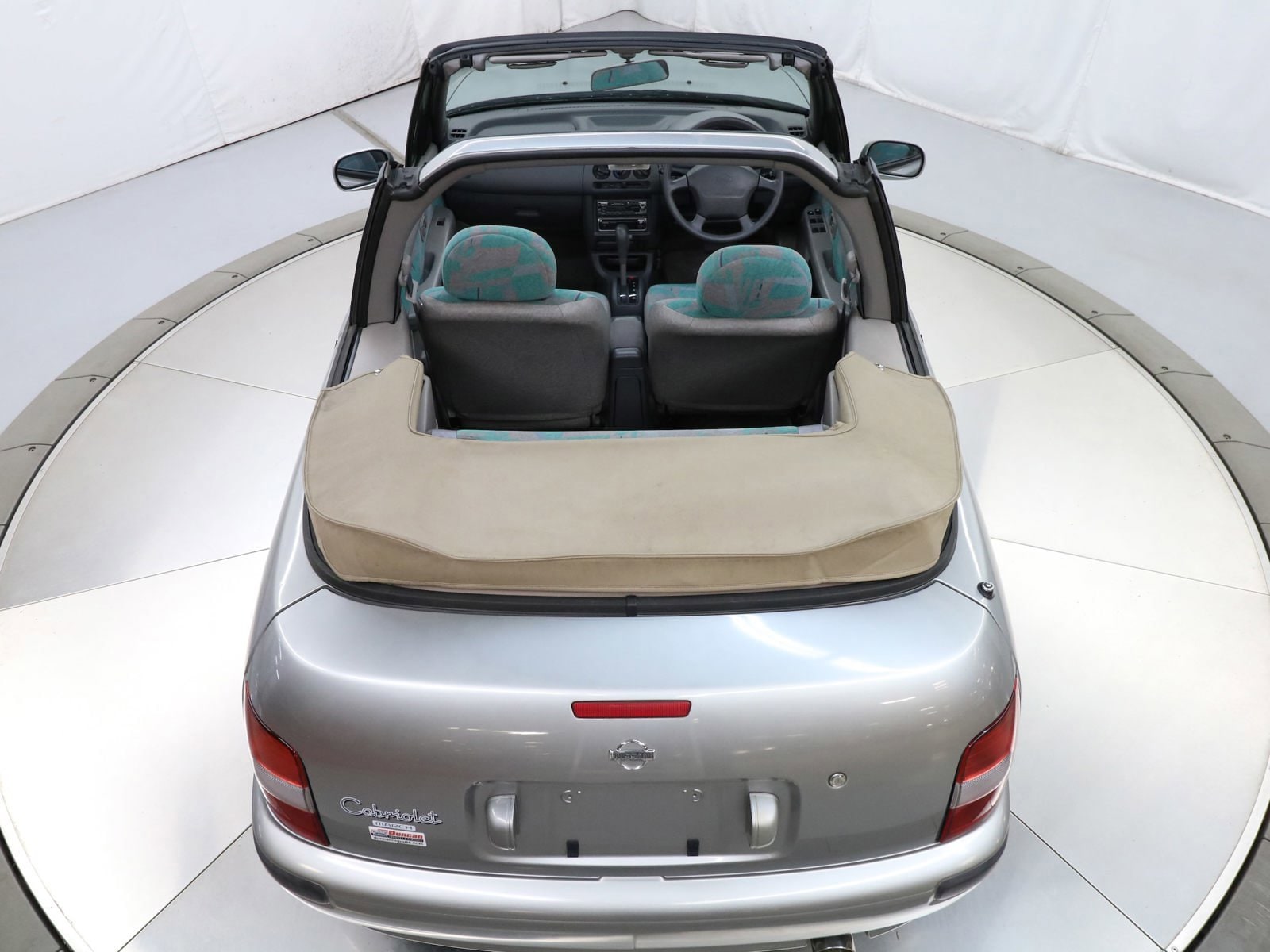1998 Nissan March 40