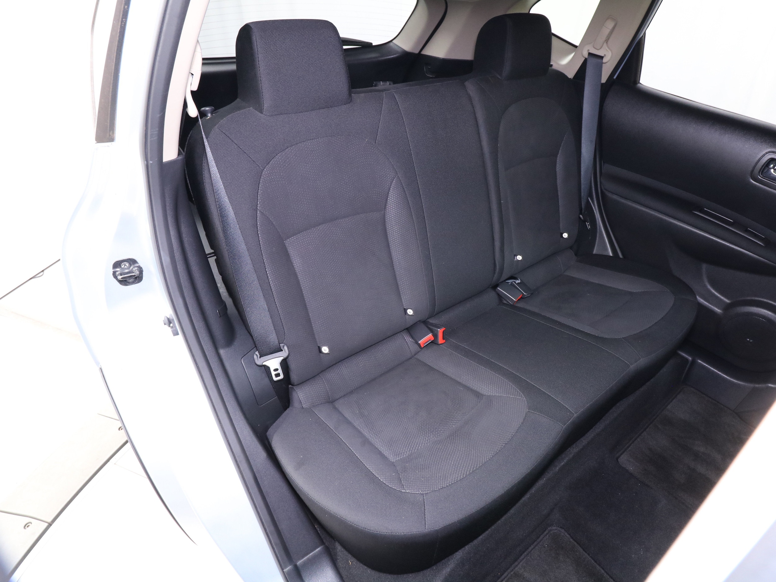 2013 Nissan Rogue 18