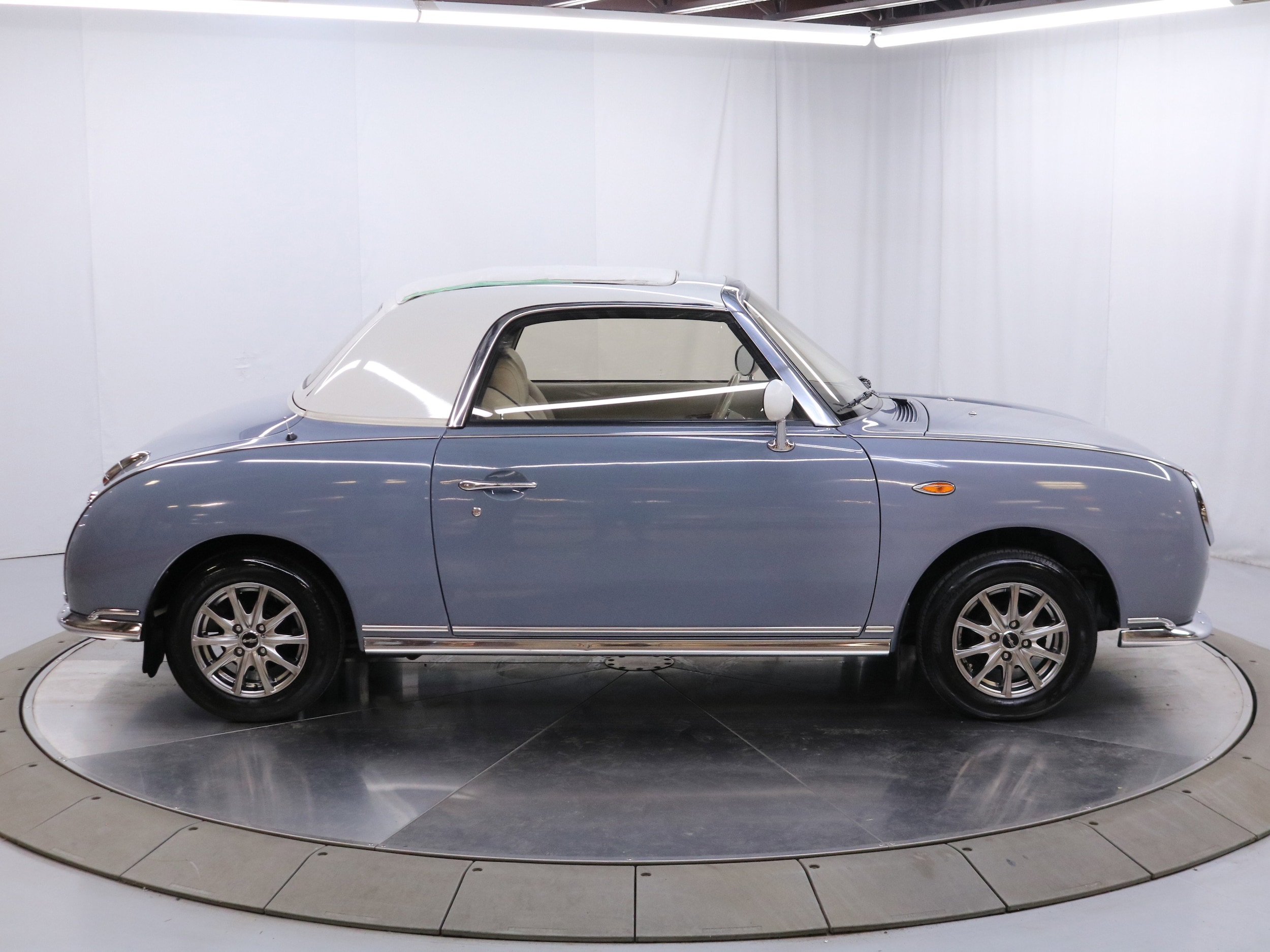 1991 Nissan Figaro 8