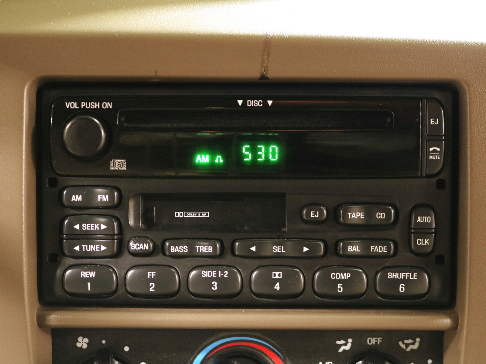 2000 Ford Excursion 12