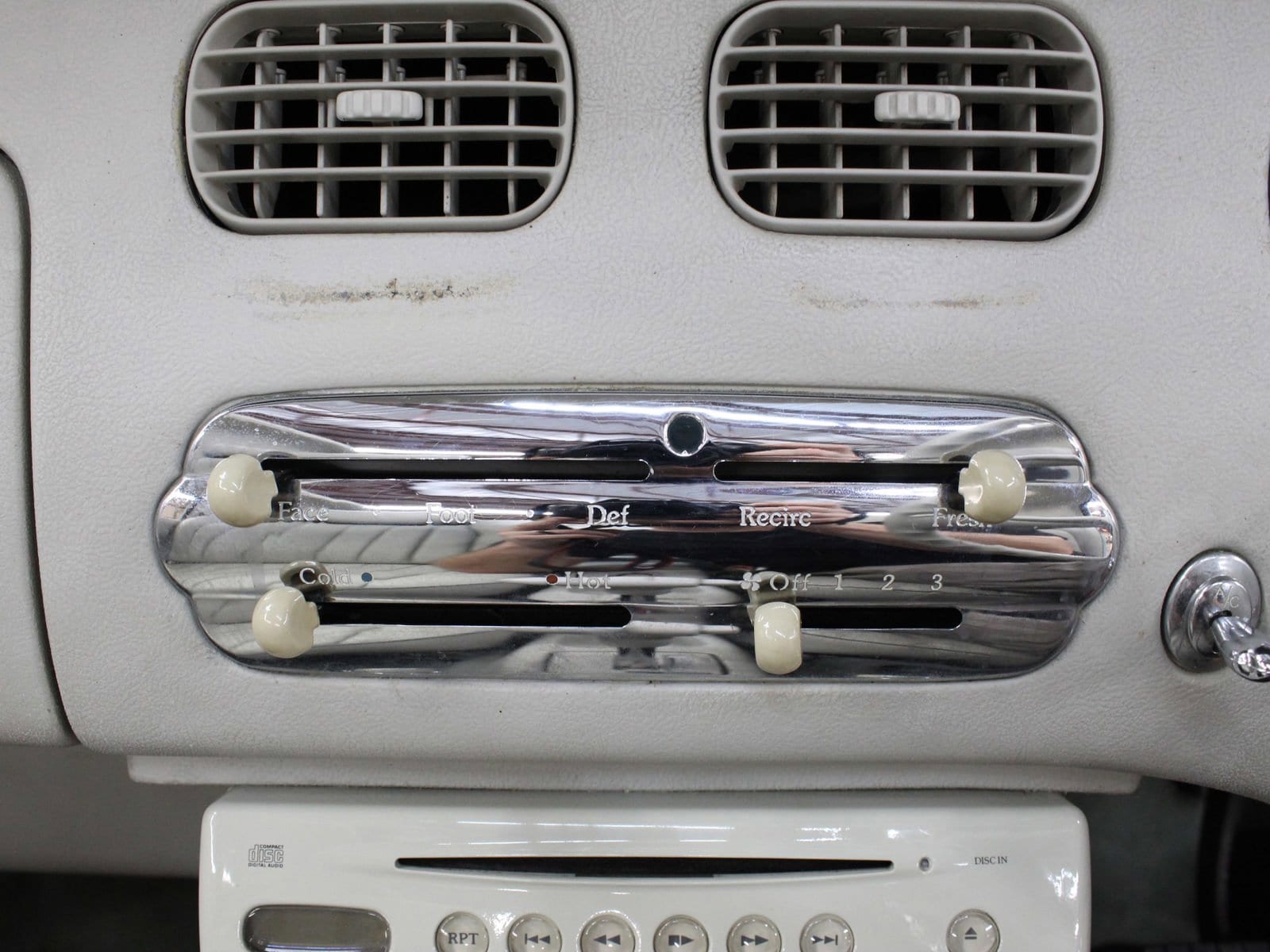 1991 Nissan Figaro 14