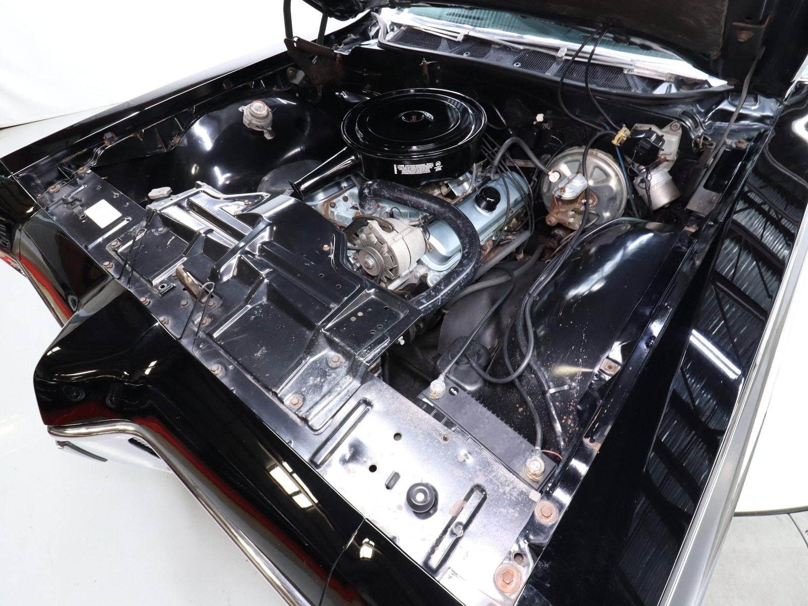 1967 Pontiac Grand Prix 48