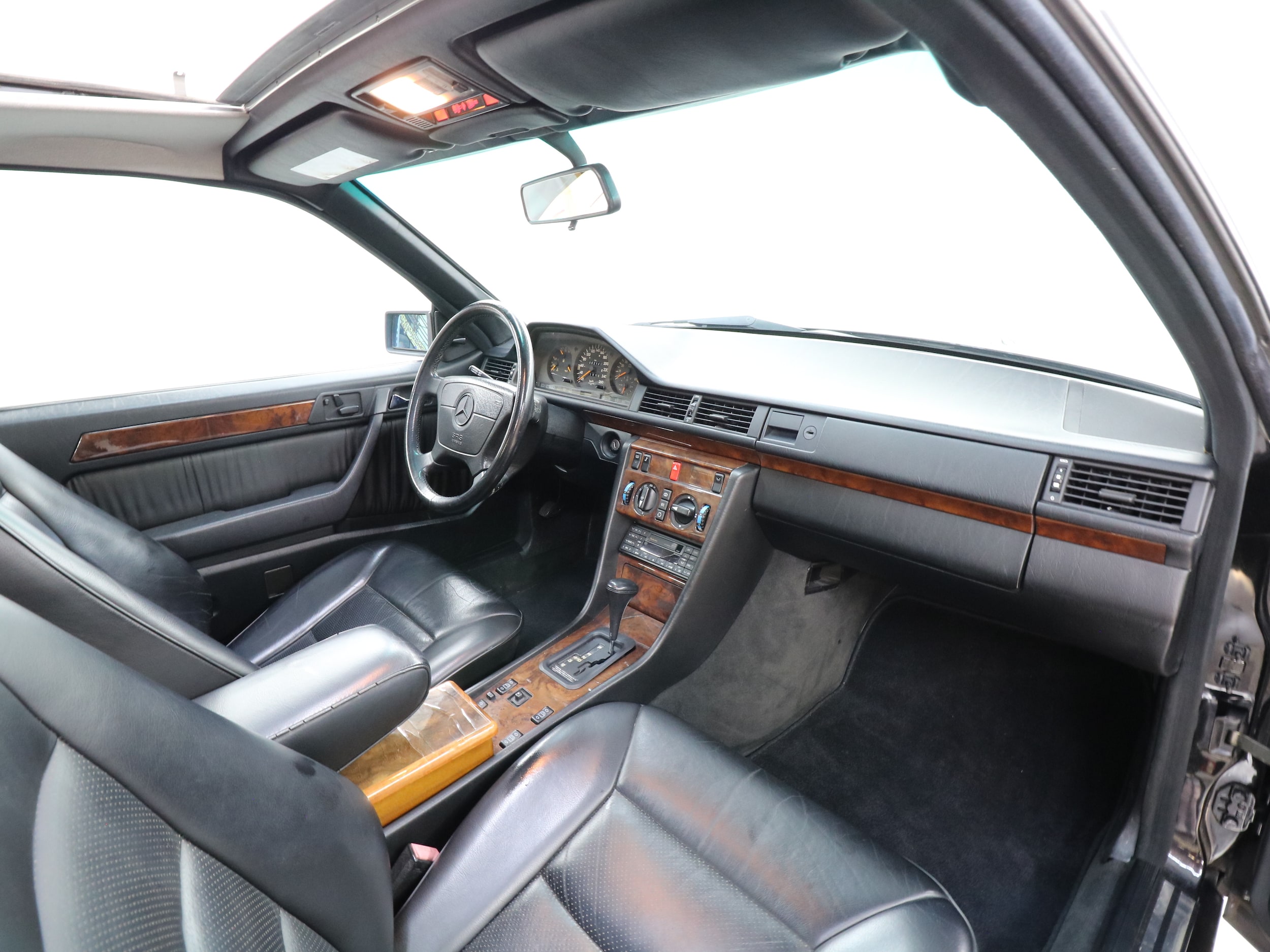 1992 Mercedes-Benz 300CE 15