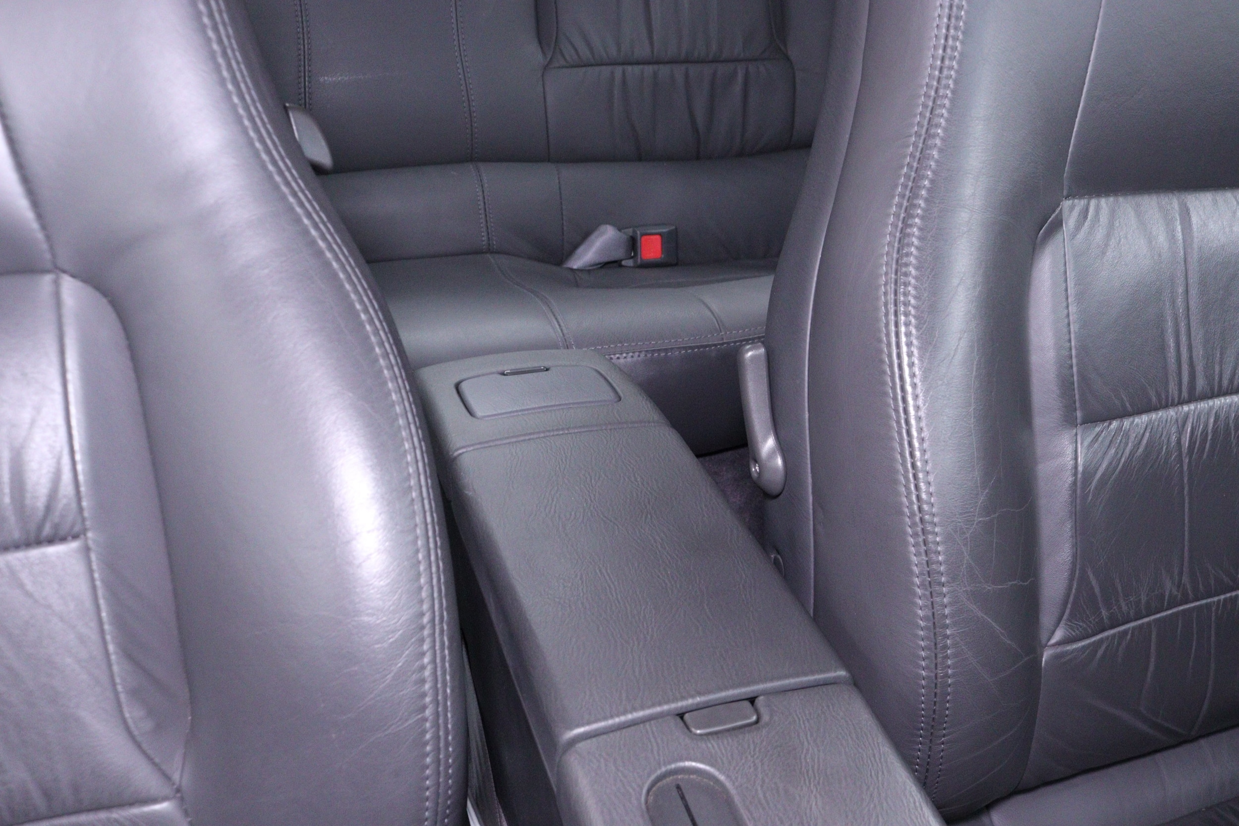 1992 Subaru SVX 64