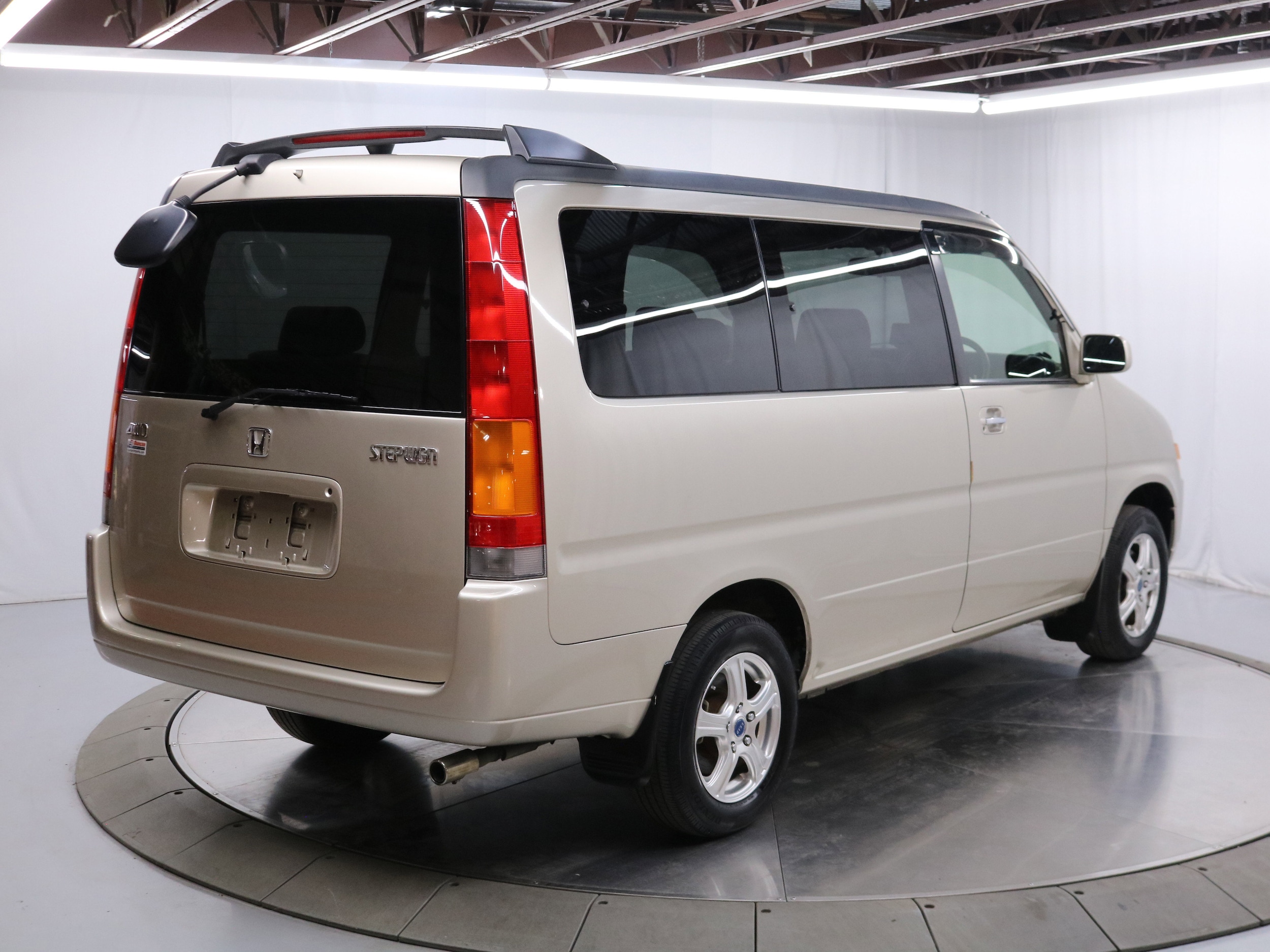 1999 Honda Stepwgn 7