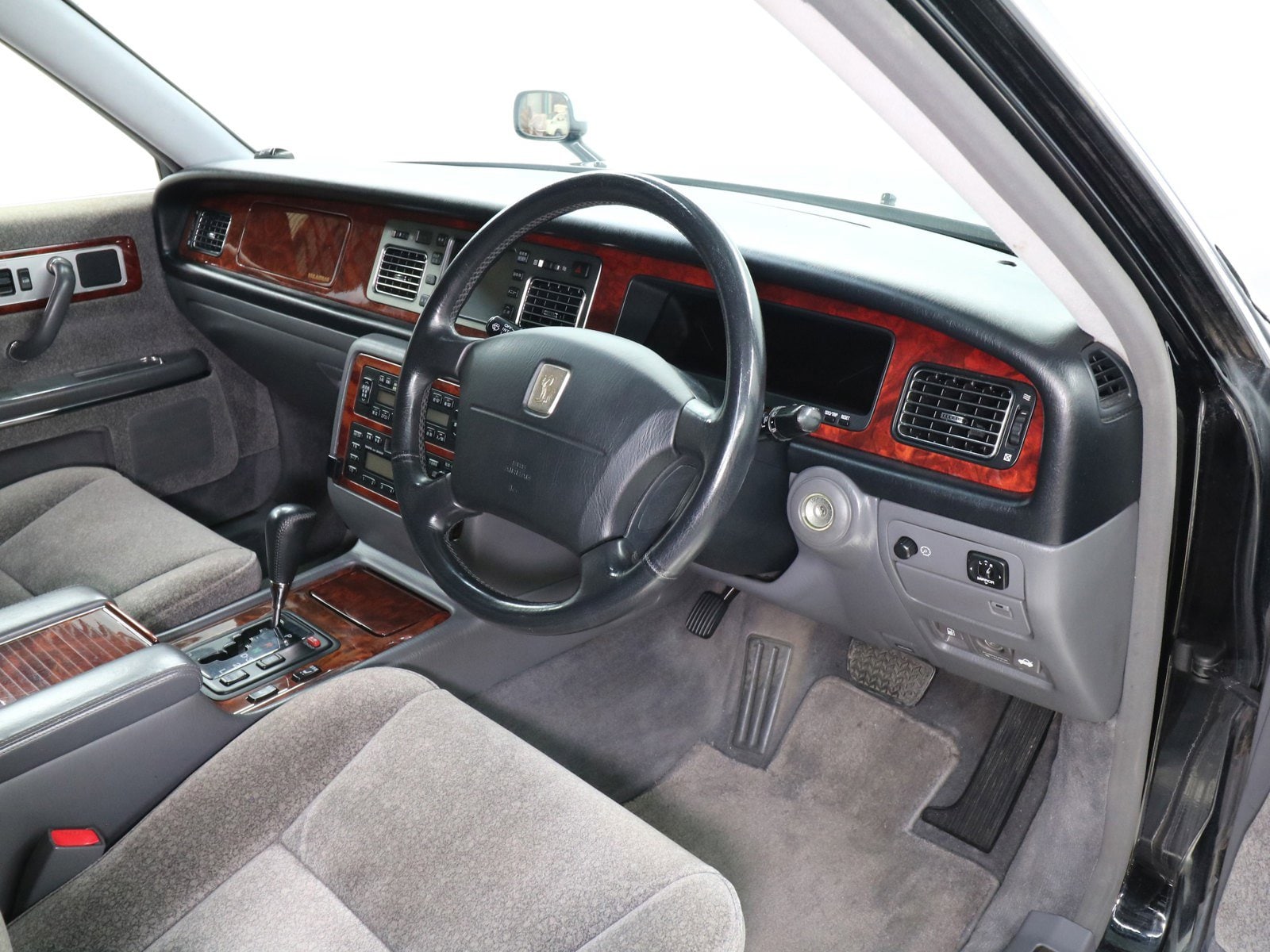 1997 Toyota Century 12