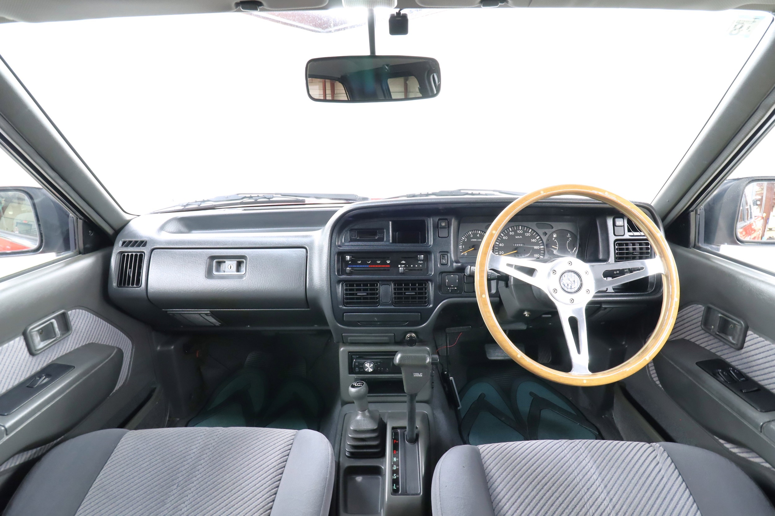1998 Mazda Proceed 48