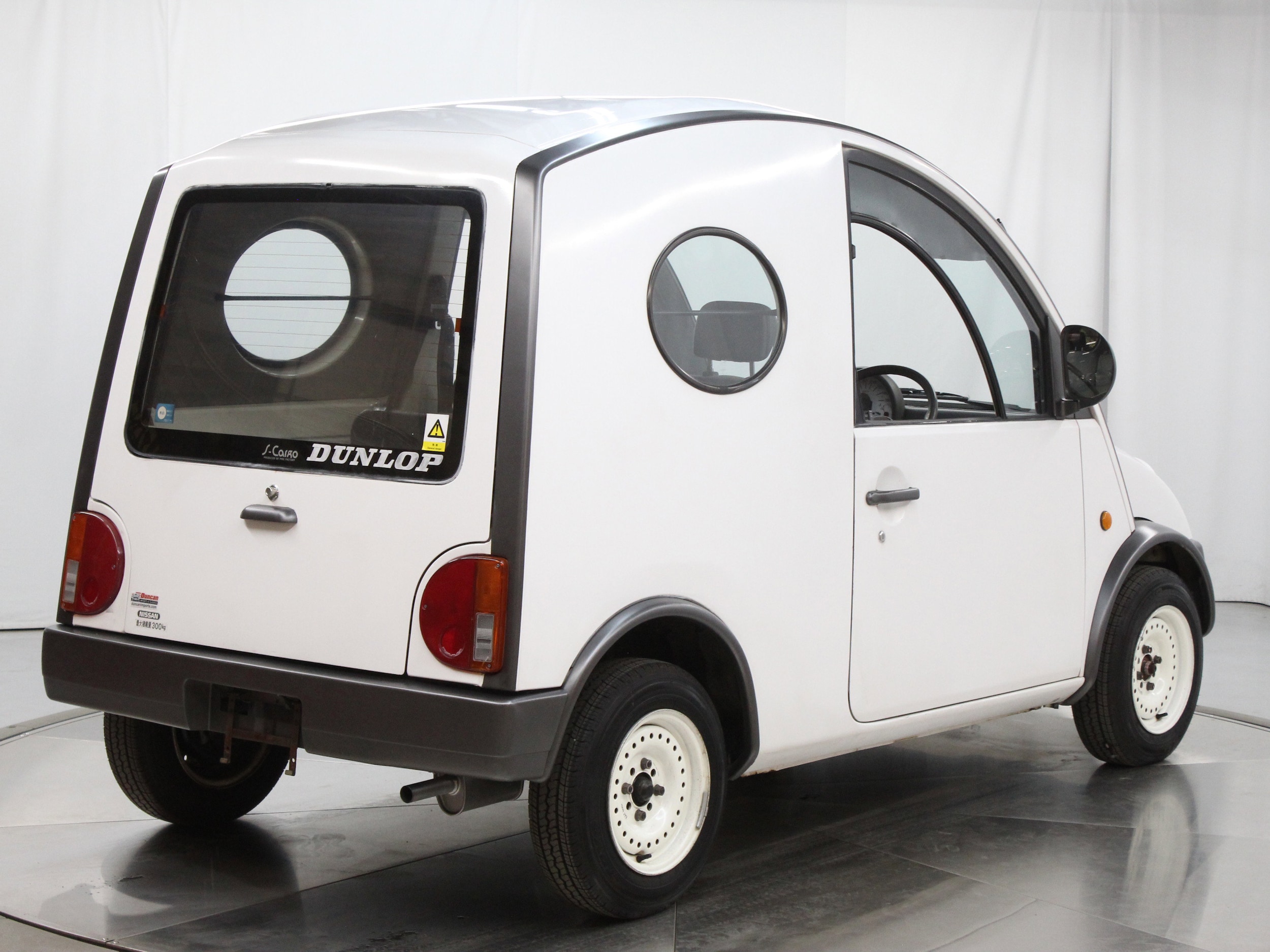 1989 Nissan S-Cargo 10