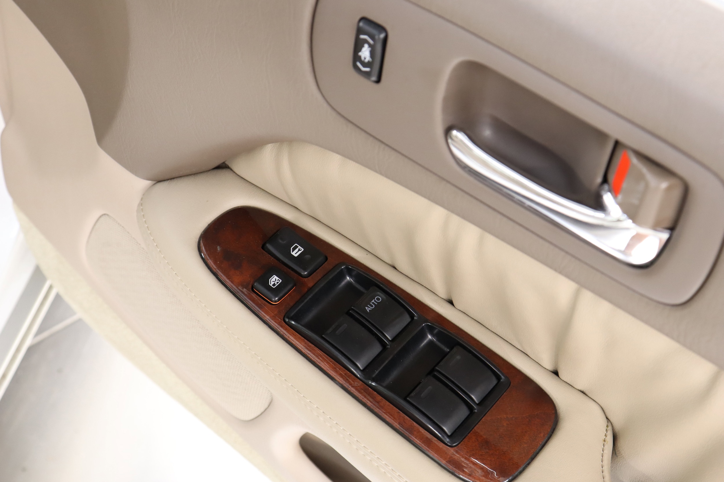 1994 Toyota Celsior 23