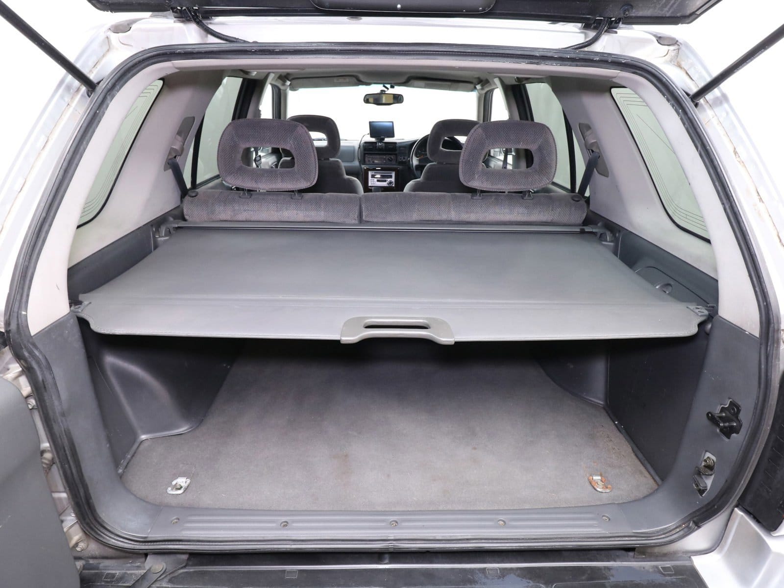 1998 Isuzu Wizard 28