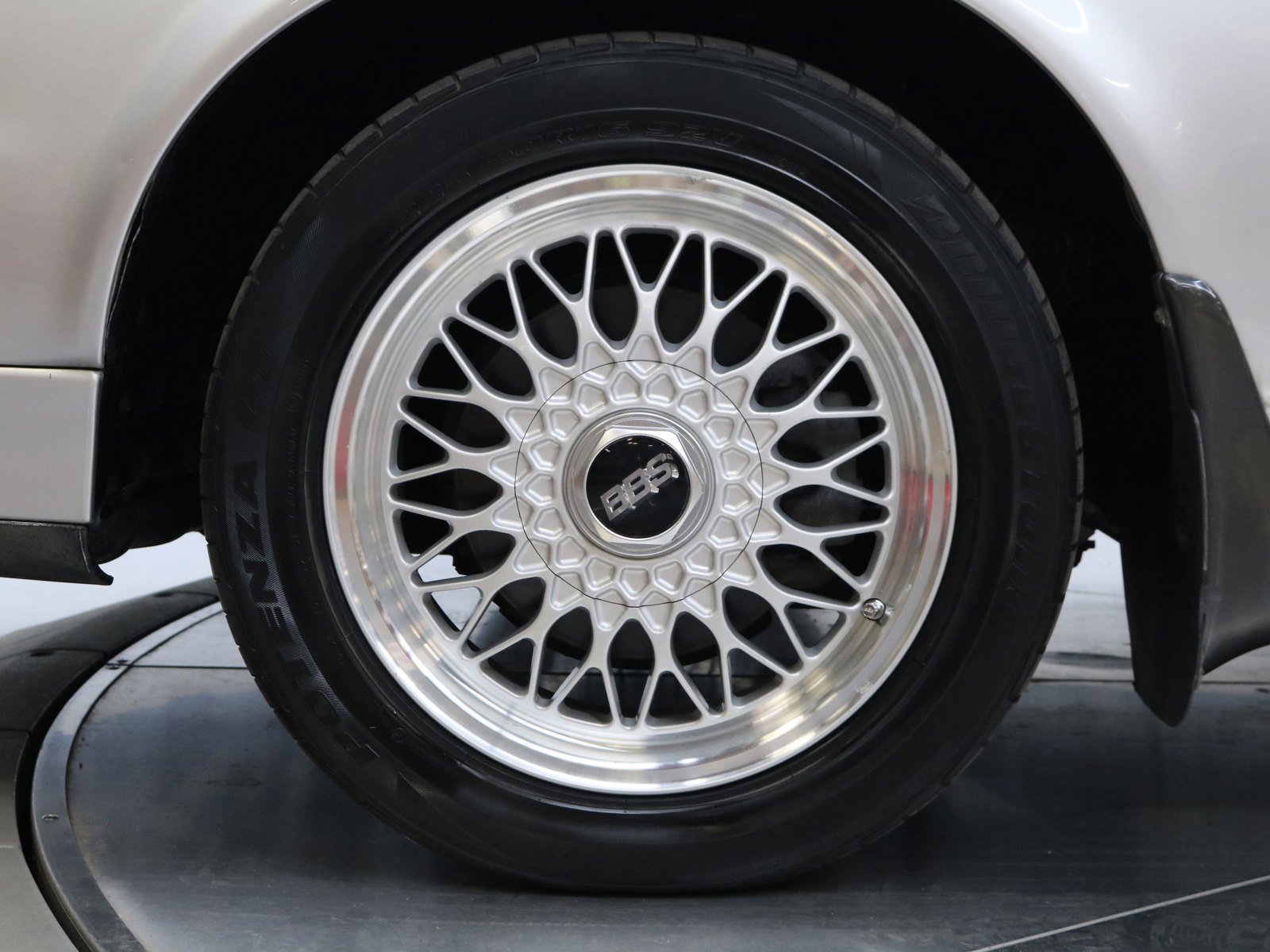 1995 Mazda Cosmo 27