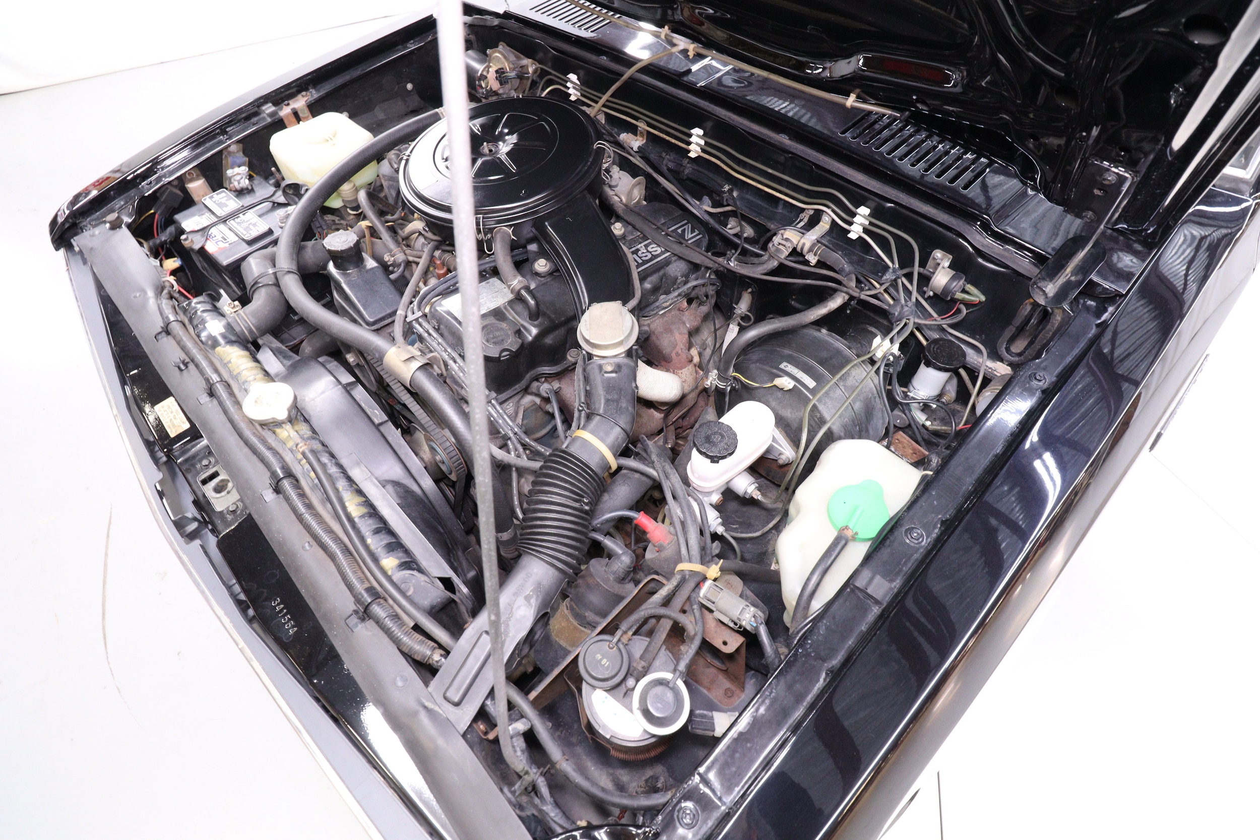 1985 Nissan 720 21