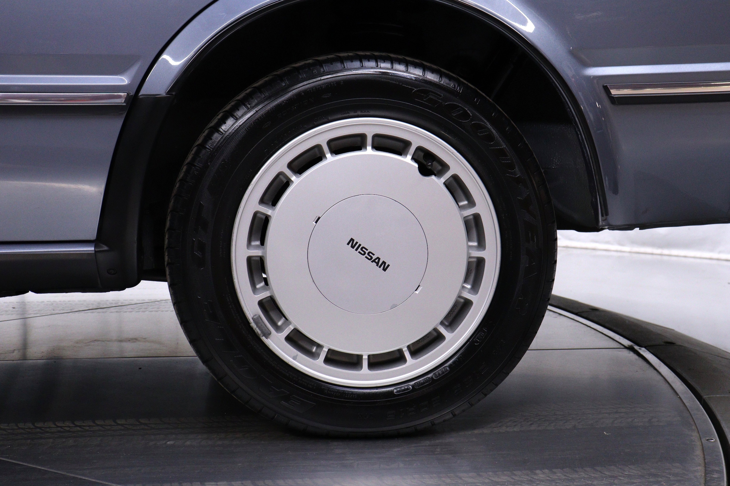 1987 Nissan Maxima 35