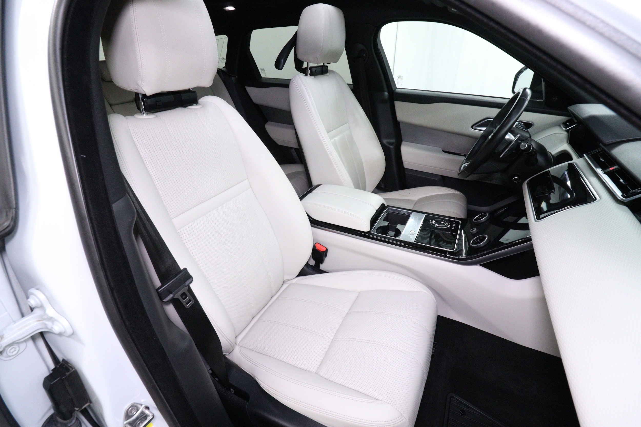 2019 Land Rover Range Rover Velar 19