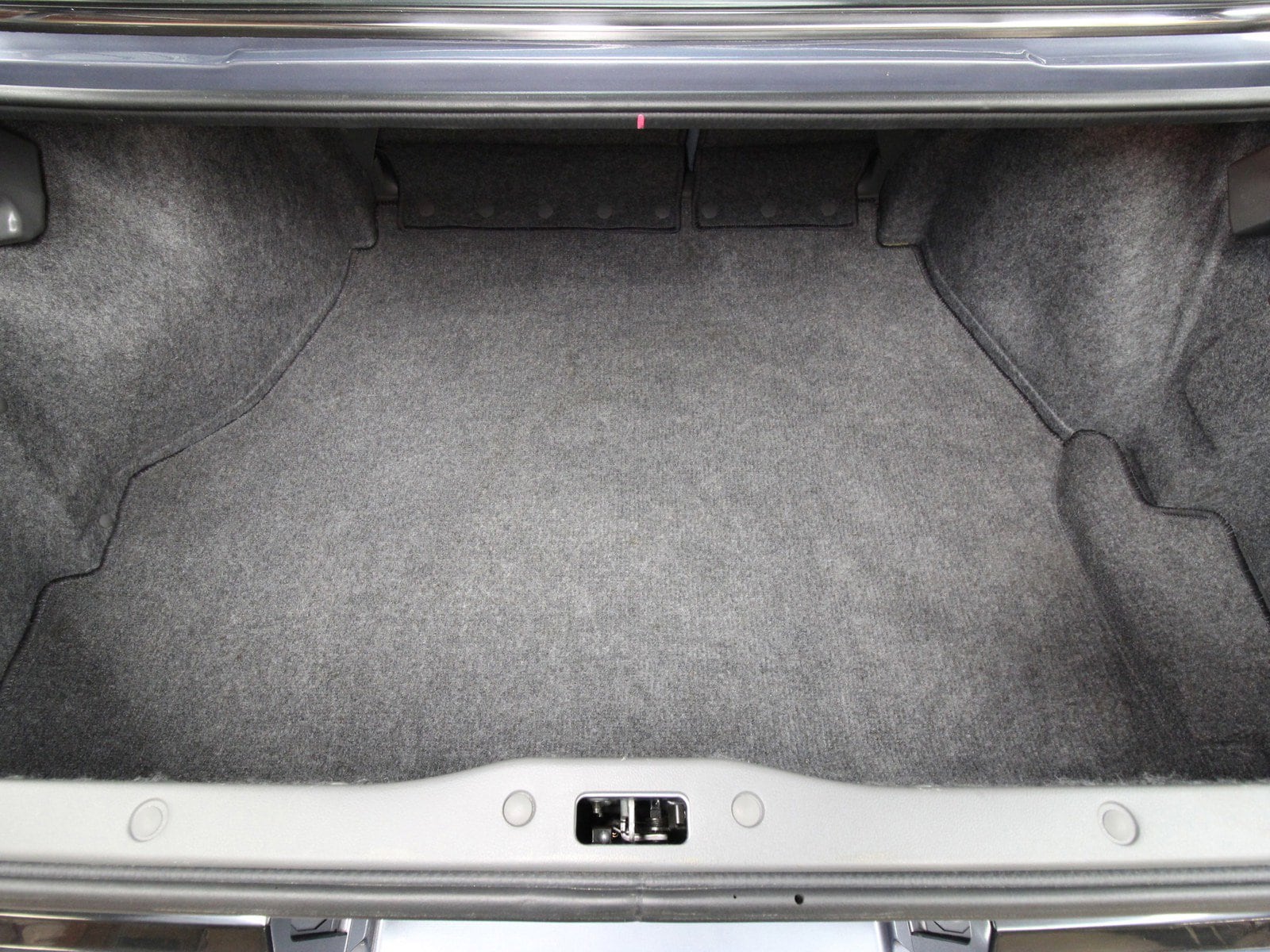 1987 Nissan Maxima 26