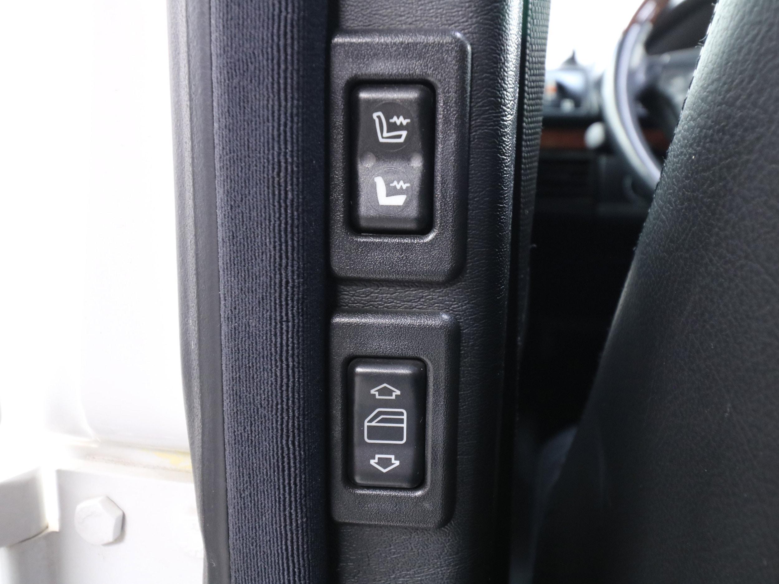 2000 Mercedes-Benz G500 63