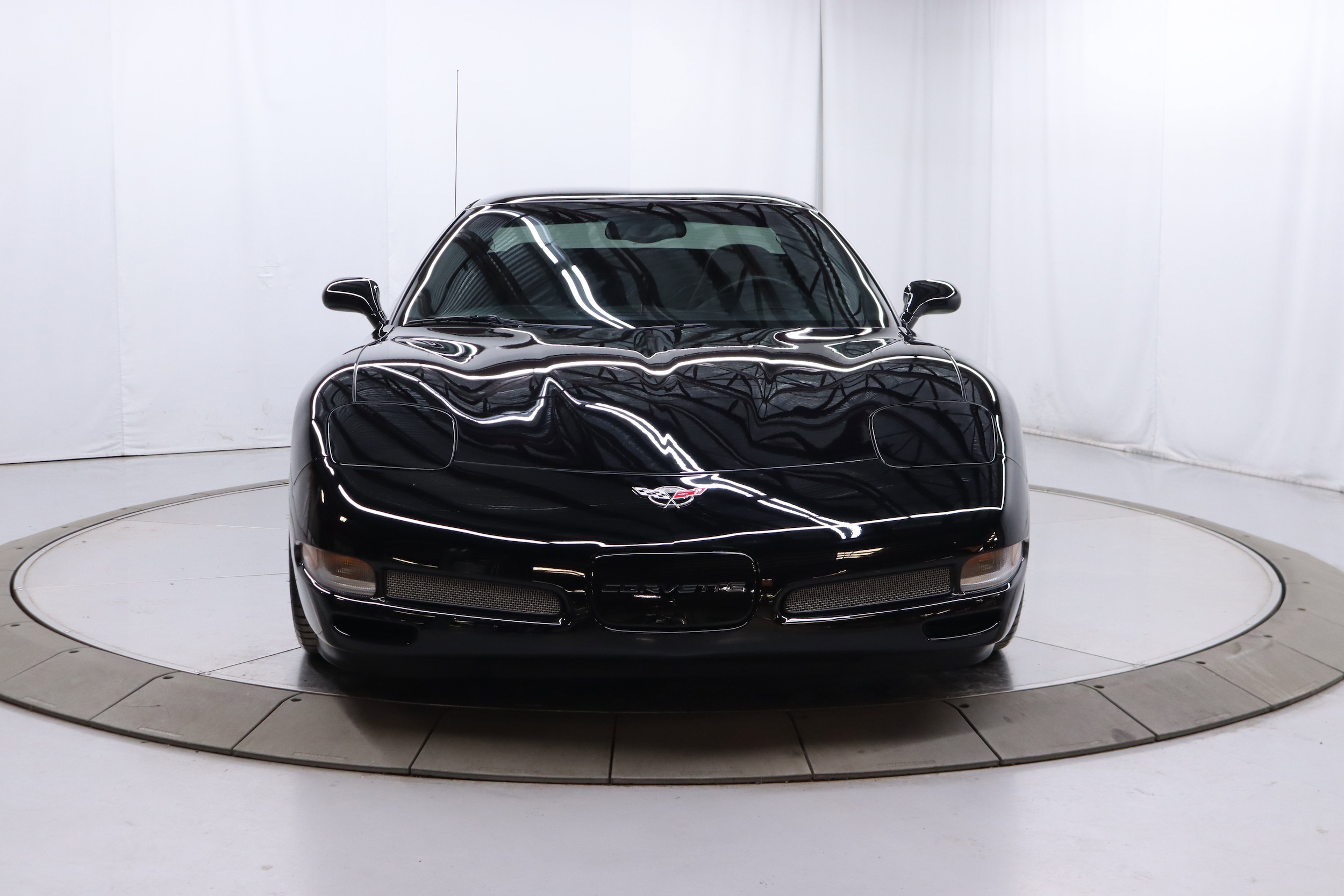 2003 Chevrolet Corvette 3
