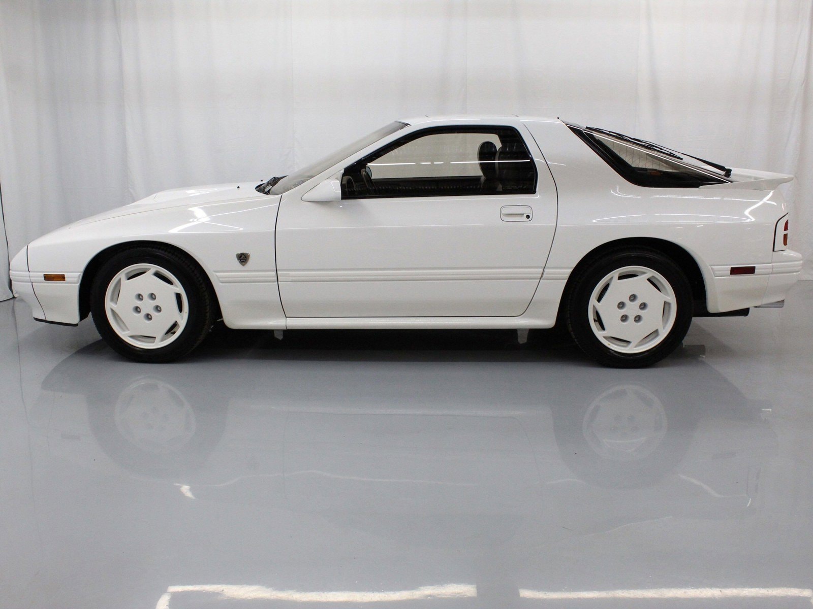 1988 Mazda RX-7 4