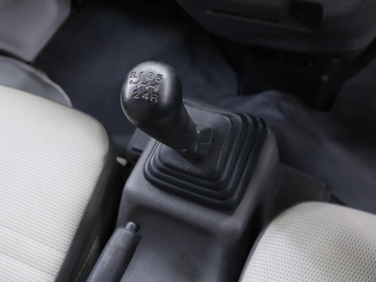 1997 Suzuki Carry 12