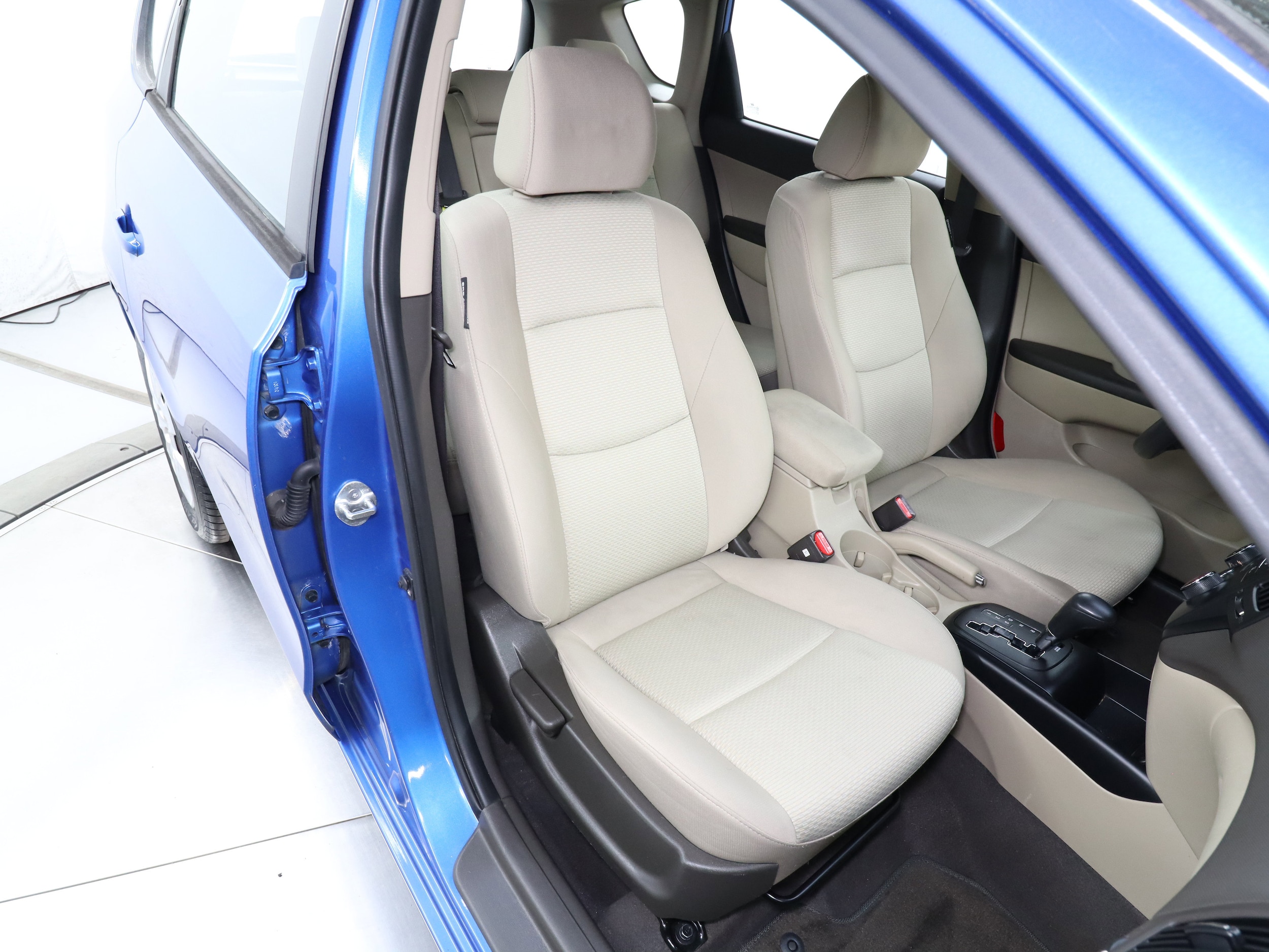 2011 Hyundai Elantra Touring 17