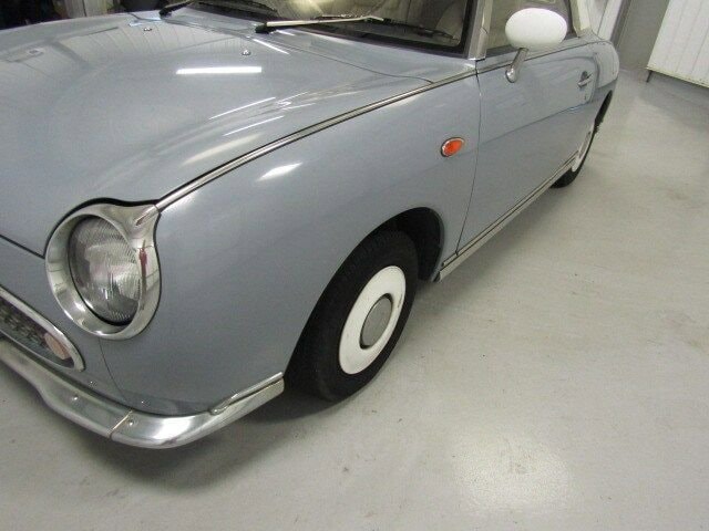 1991 Nissan Figaro 30