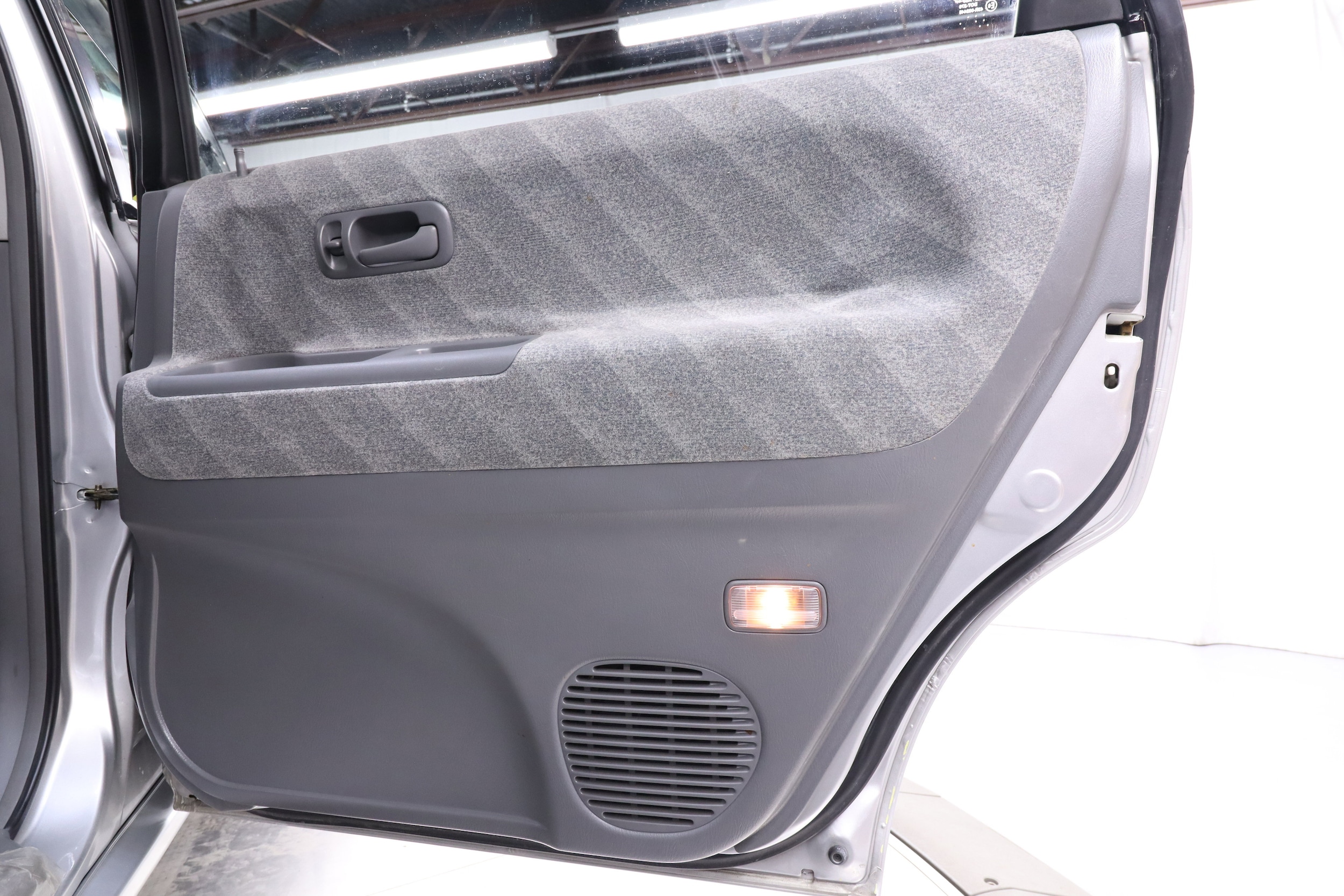 1998 Honda Odyssey 27