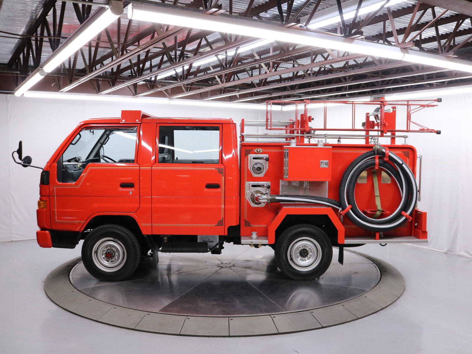 1992 Toyota Hiace 4