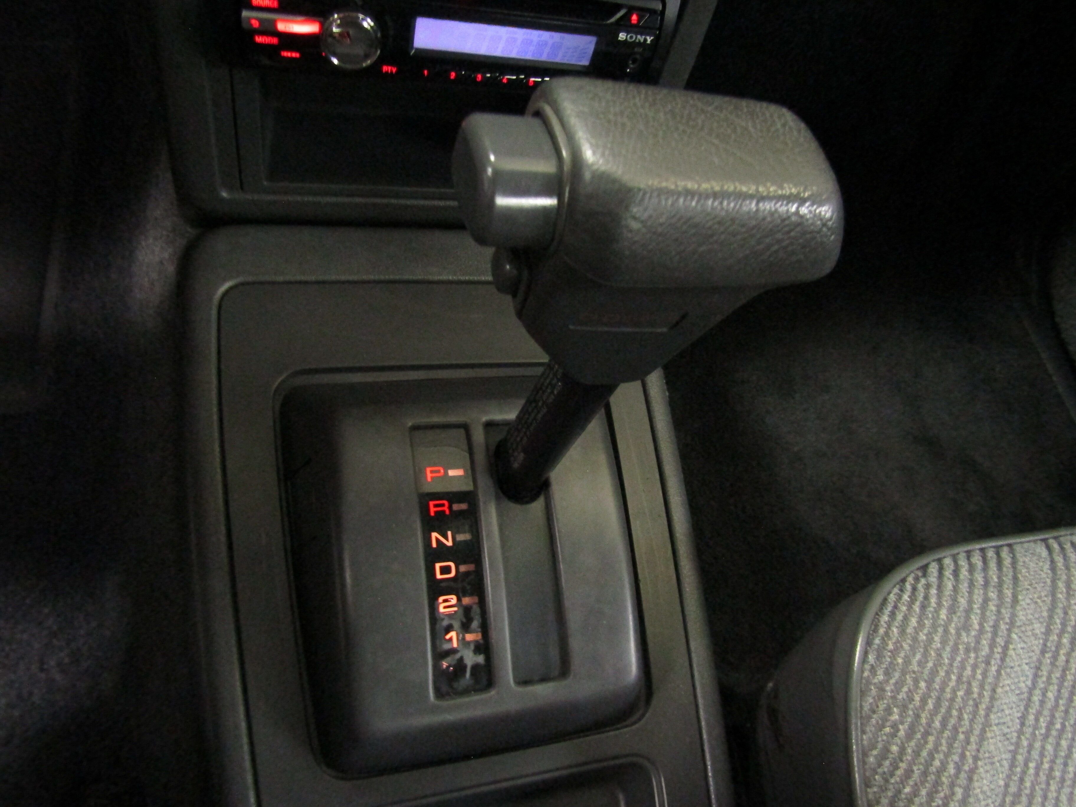 1991 Mazda B2600I 18