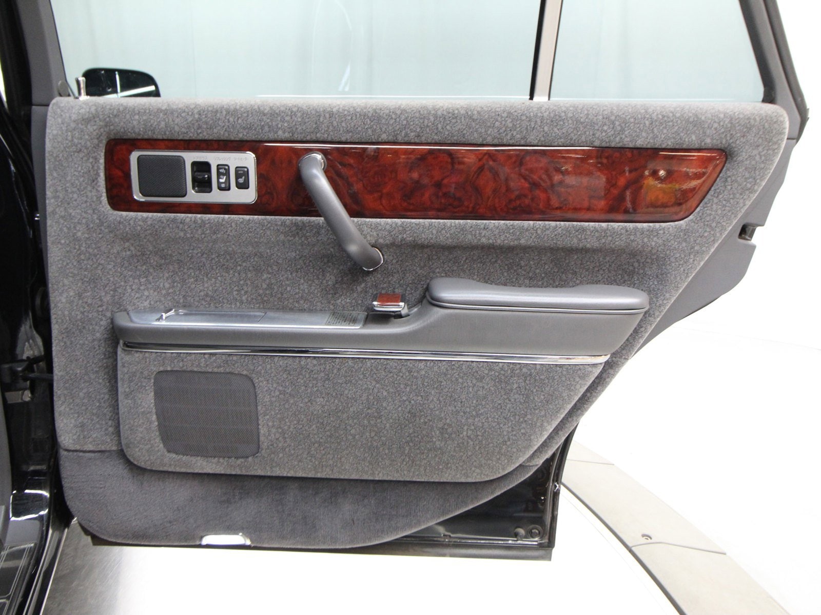 1997 Toyota Century 23