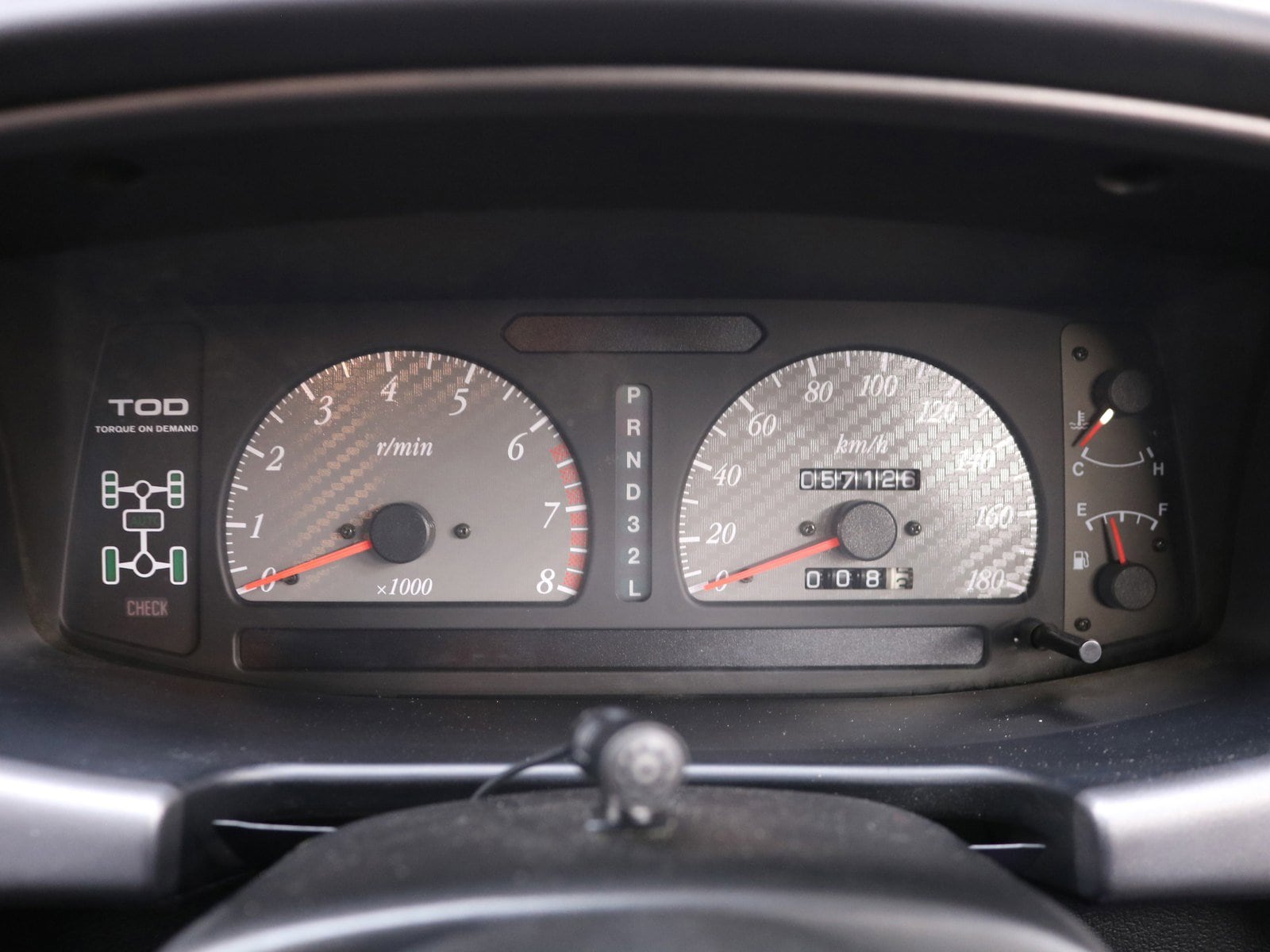 1997 Isuzu Vehicross 10