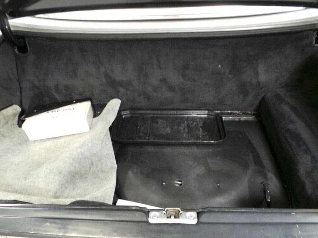 1982 Mercedes-Benz 380 SL 27