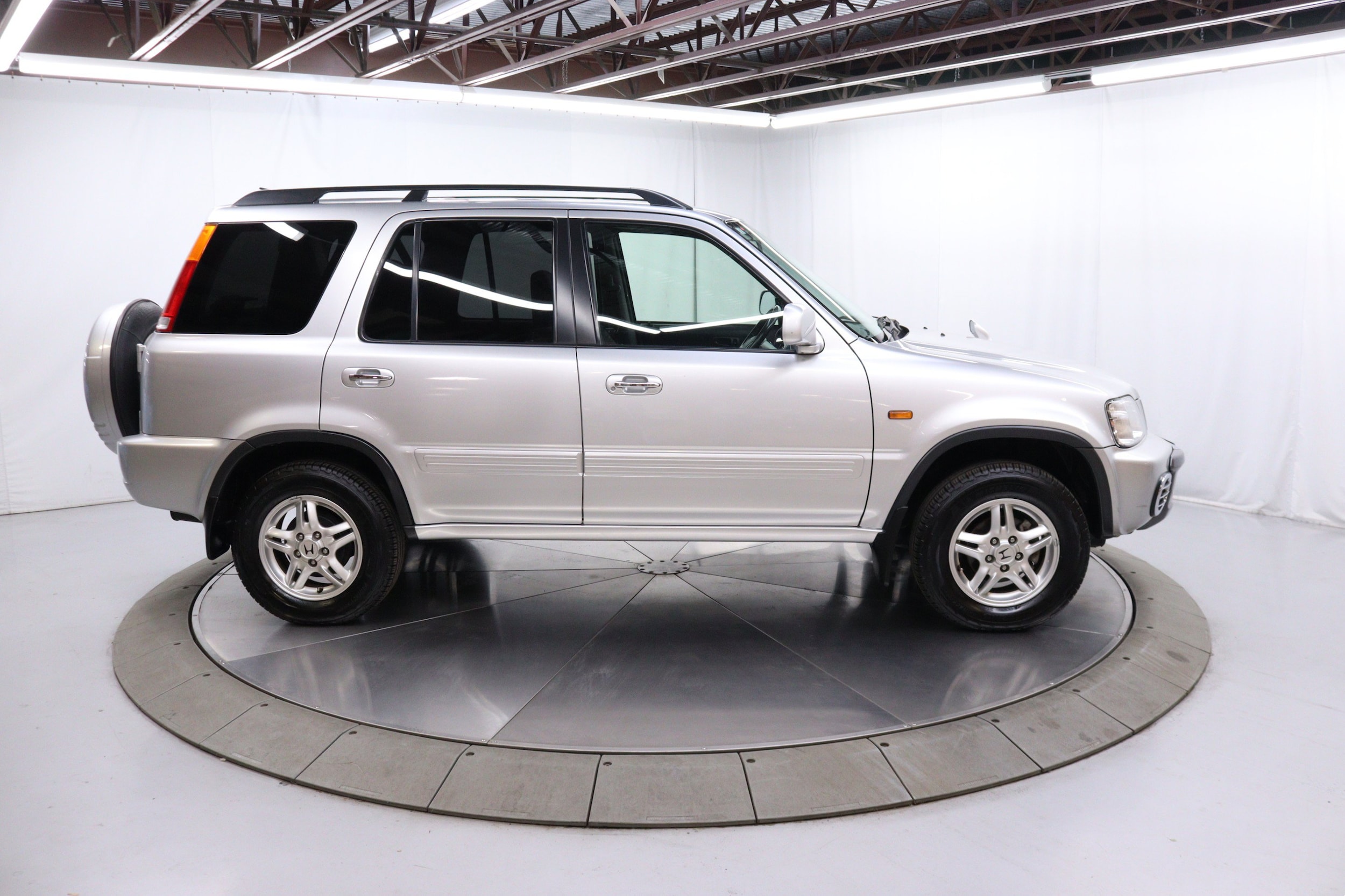 1999 Honda CR-V 8