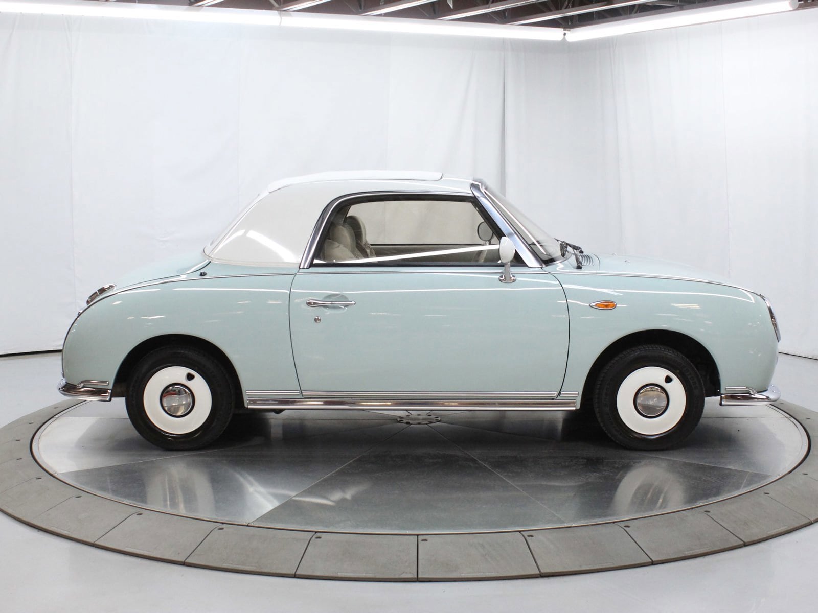 1991 Nissan Figaro 8