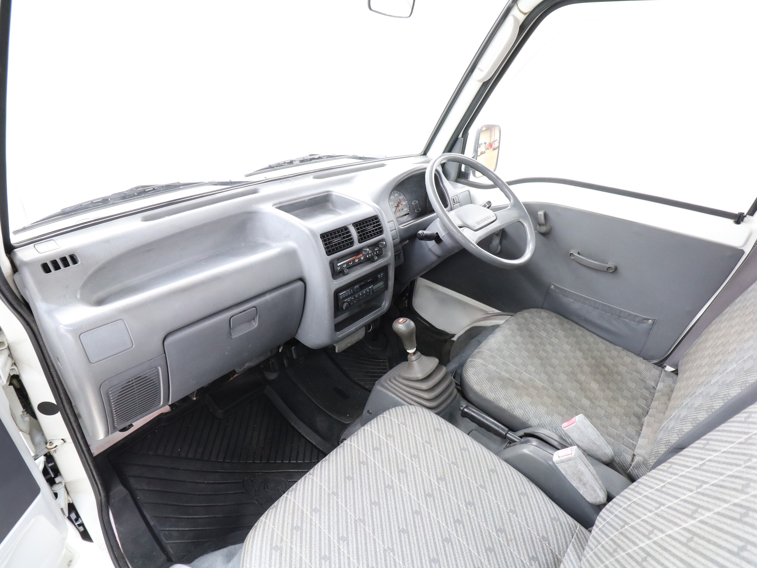 1992 Subaru Sambar 17