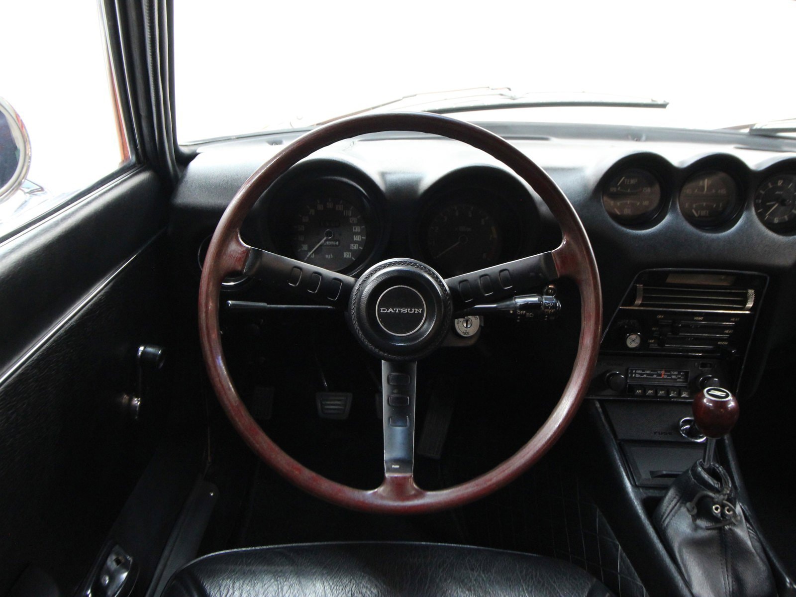 1970 Datsun 240Z 10