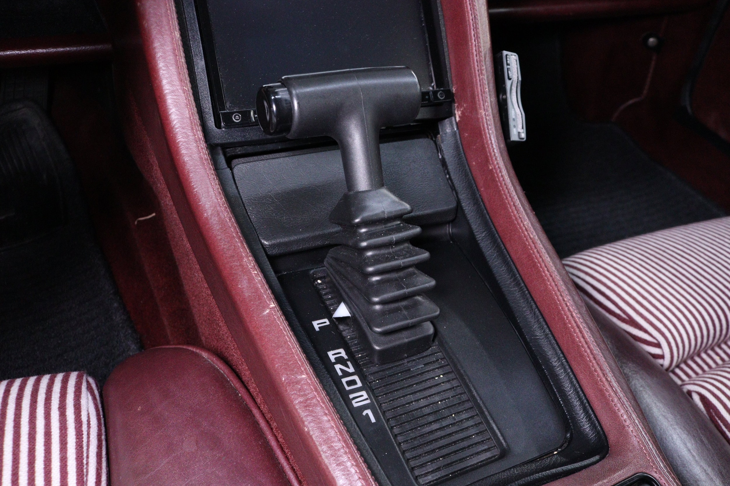 1982 Porsche 928 12