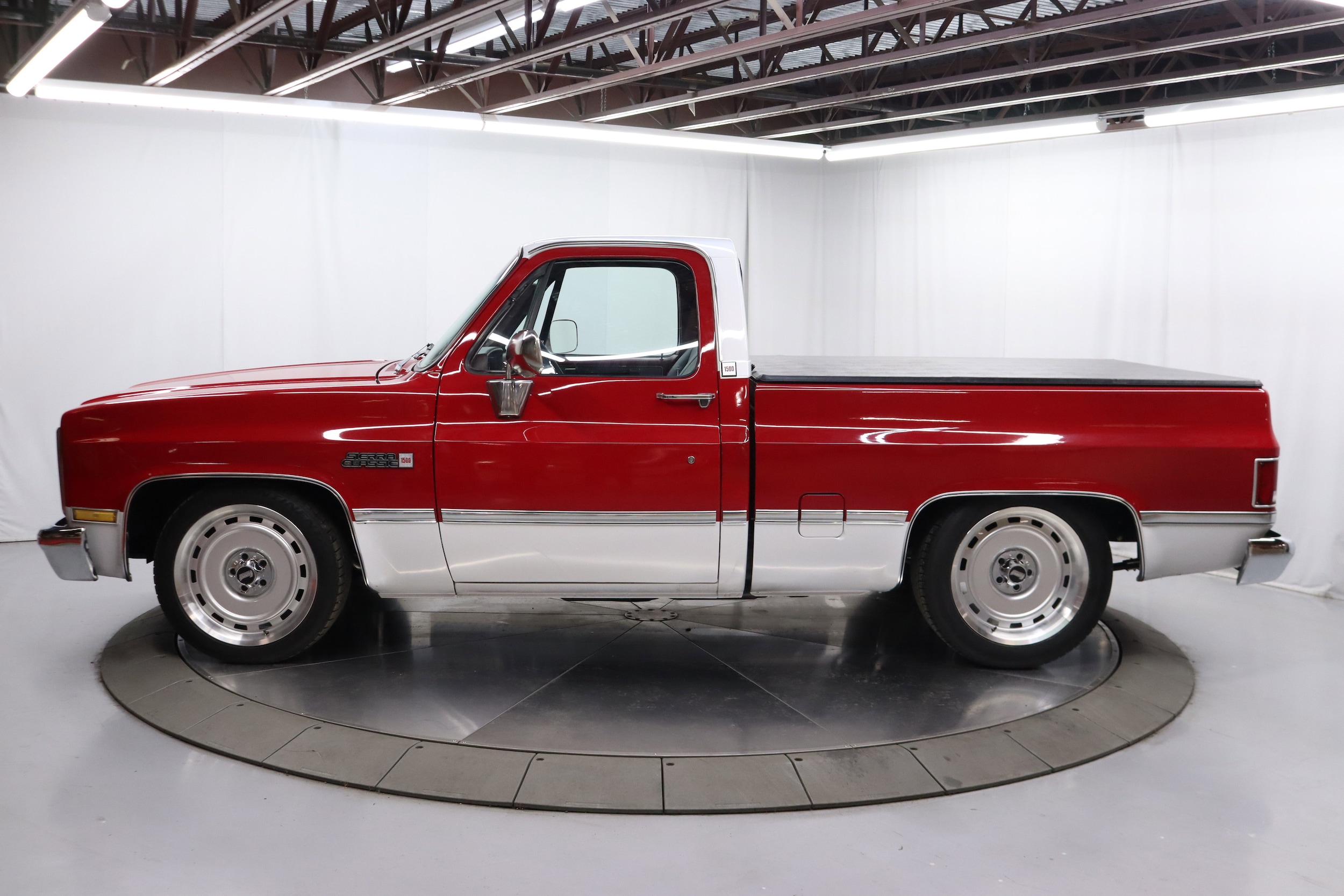 1983 GMC Sierra 6