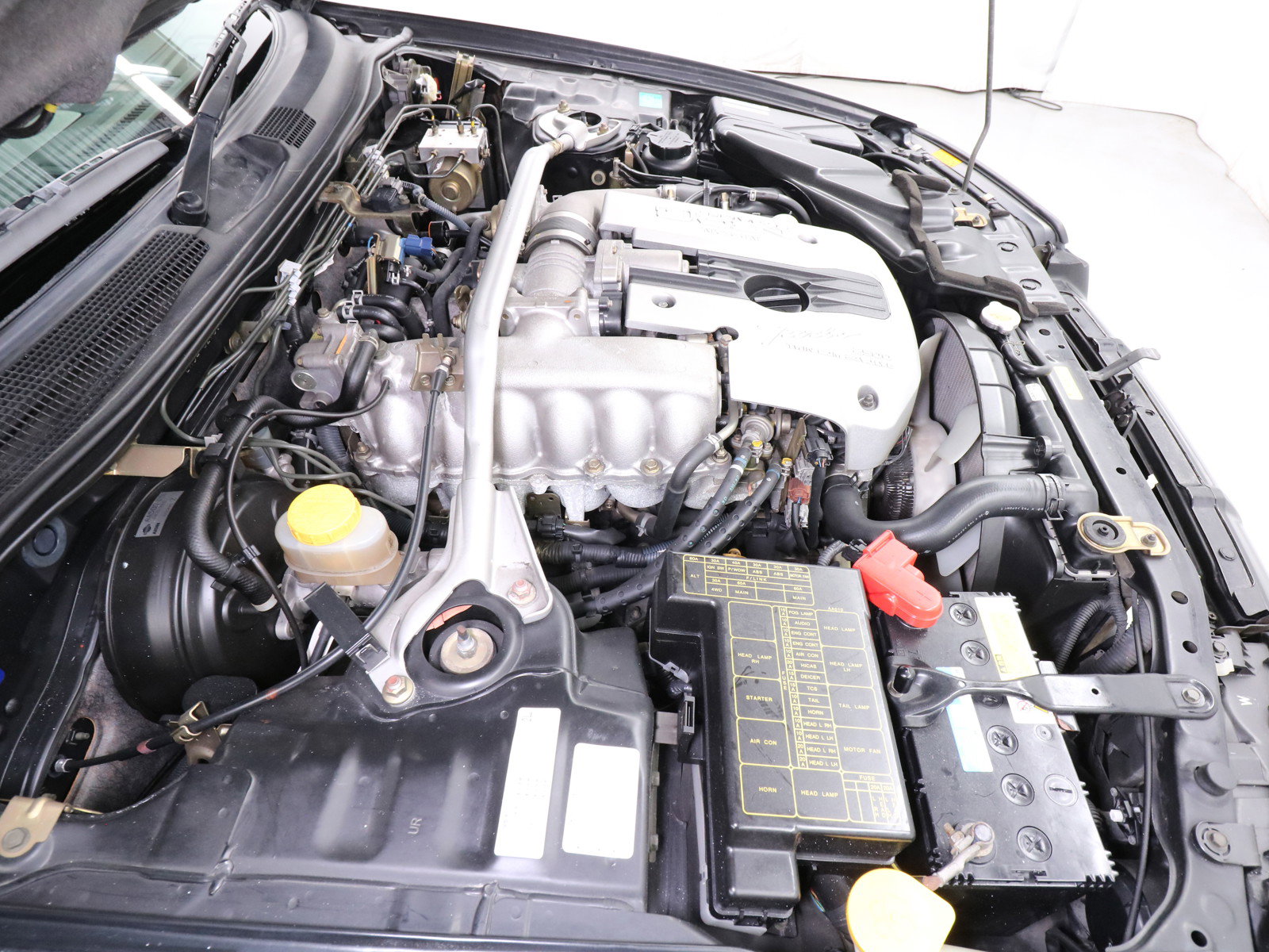 1999 Nissan Skyline 29
