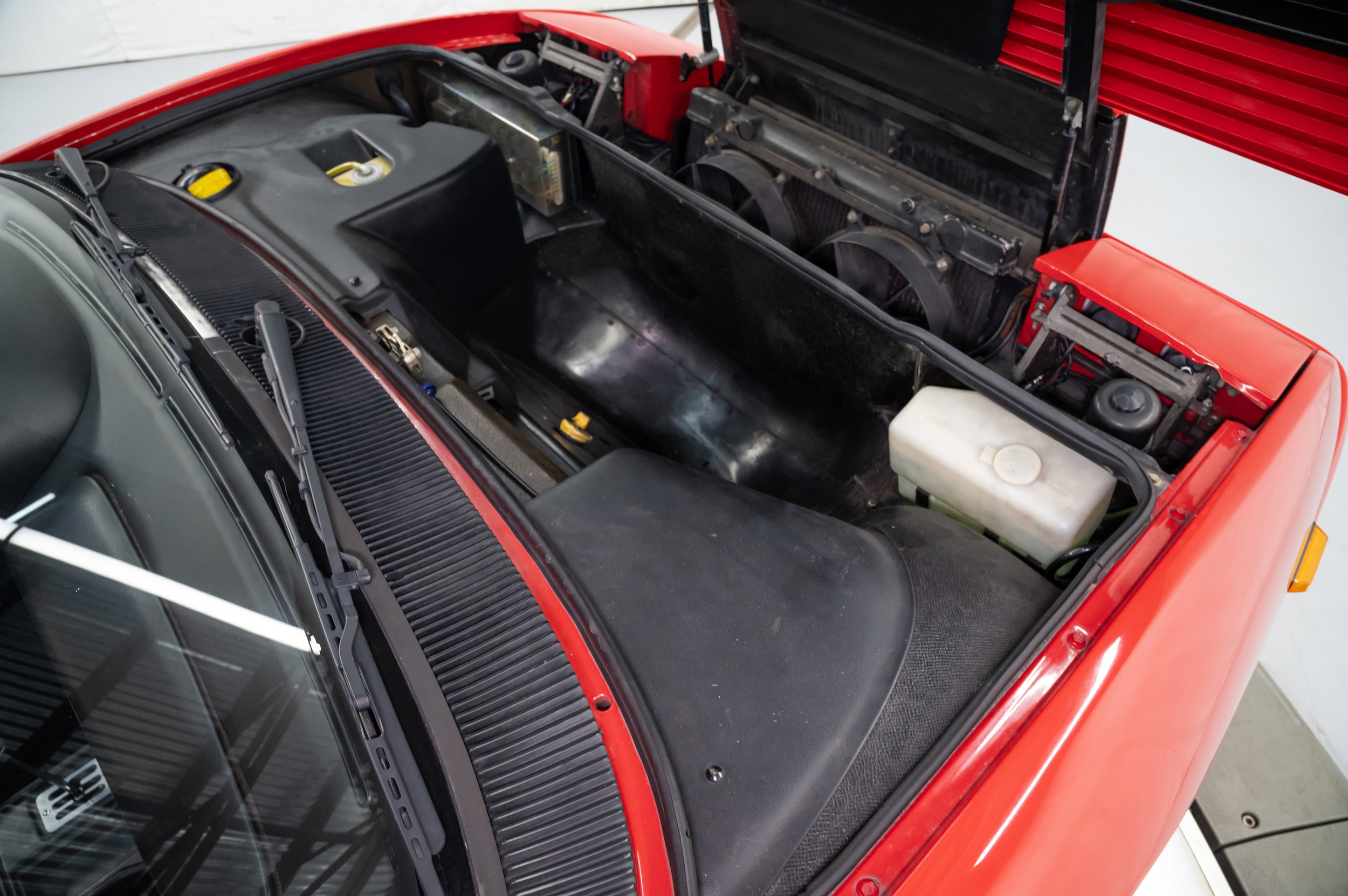 1991 Ferrari Mondial 178
