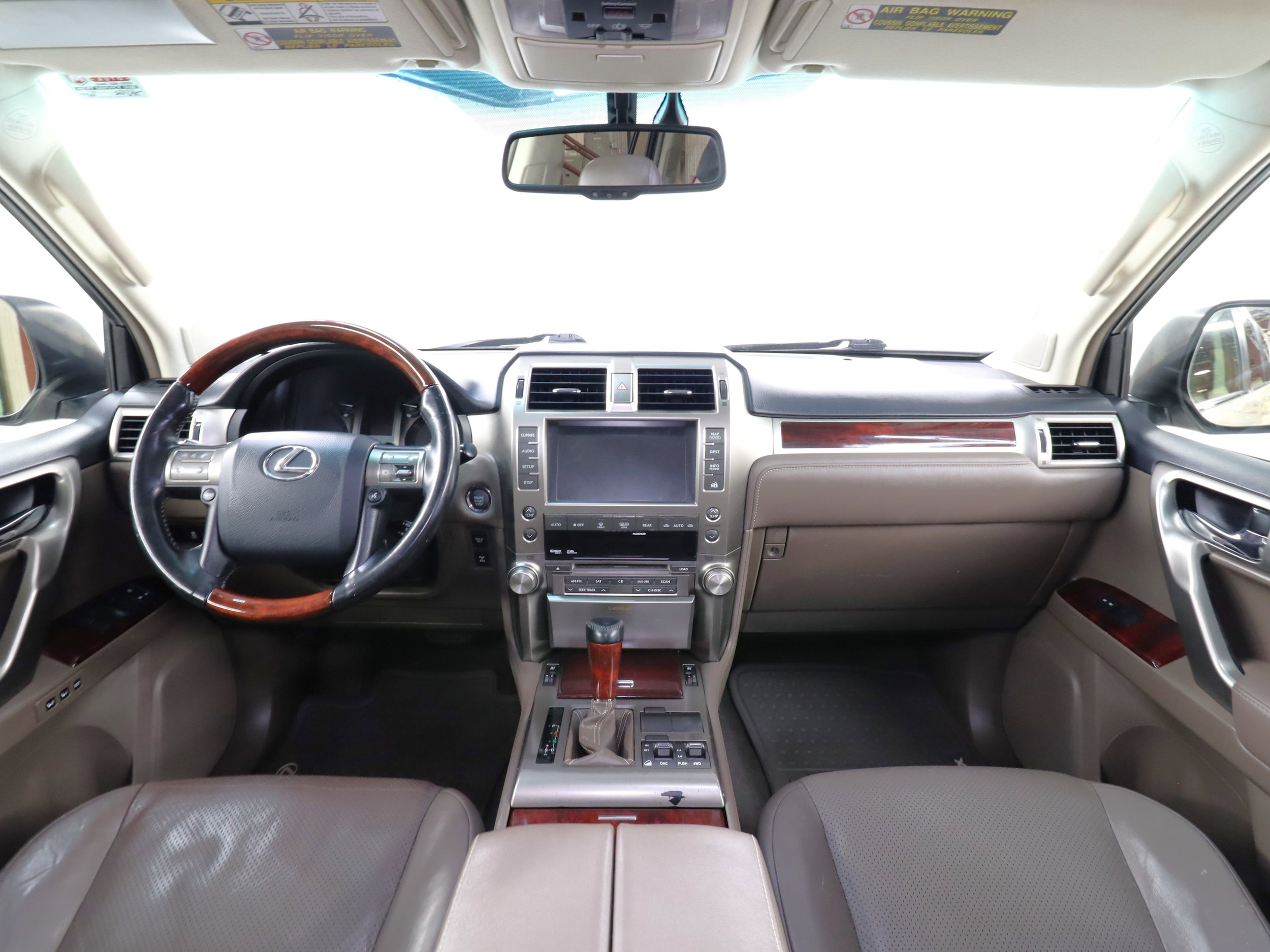 2011 Lexus GX460 52