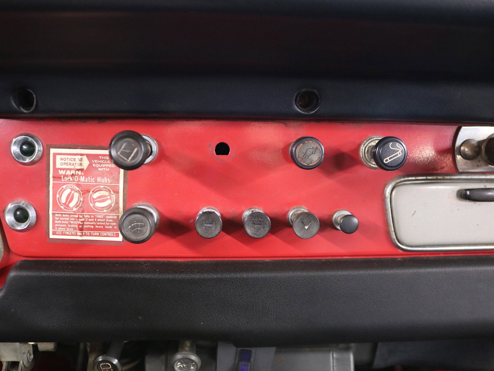 1971 Toyota Land Cruiser 14