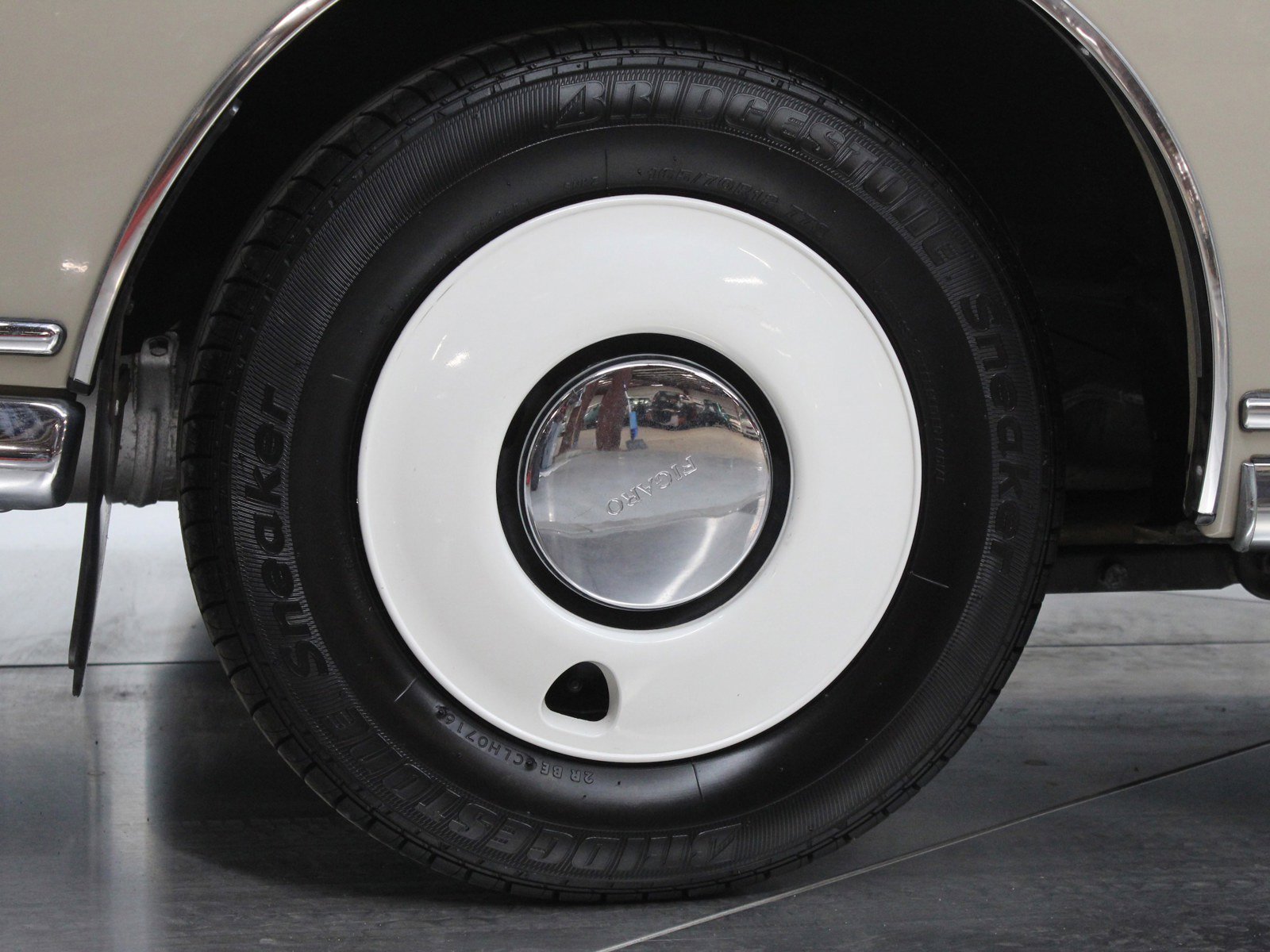 1991 Nissan Figaro 33