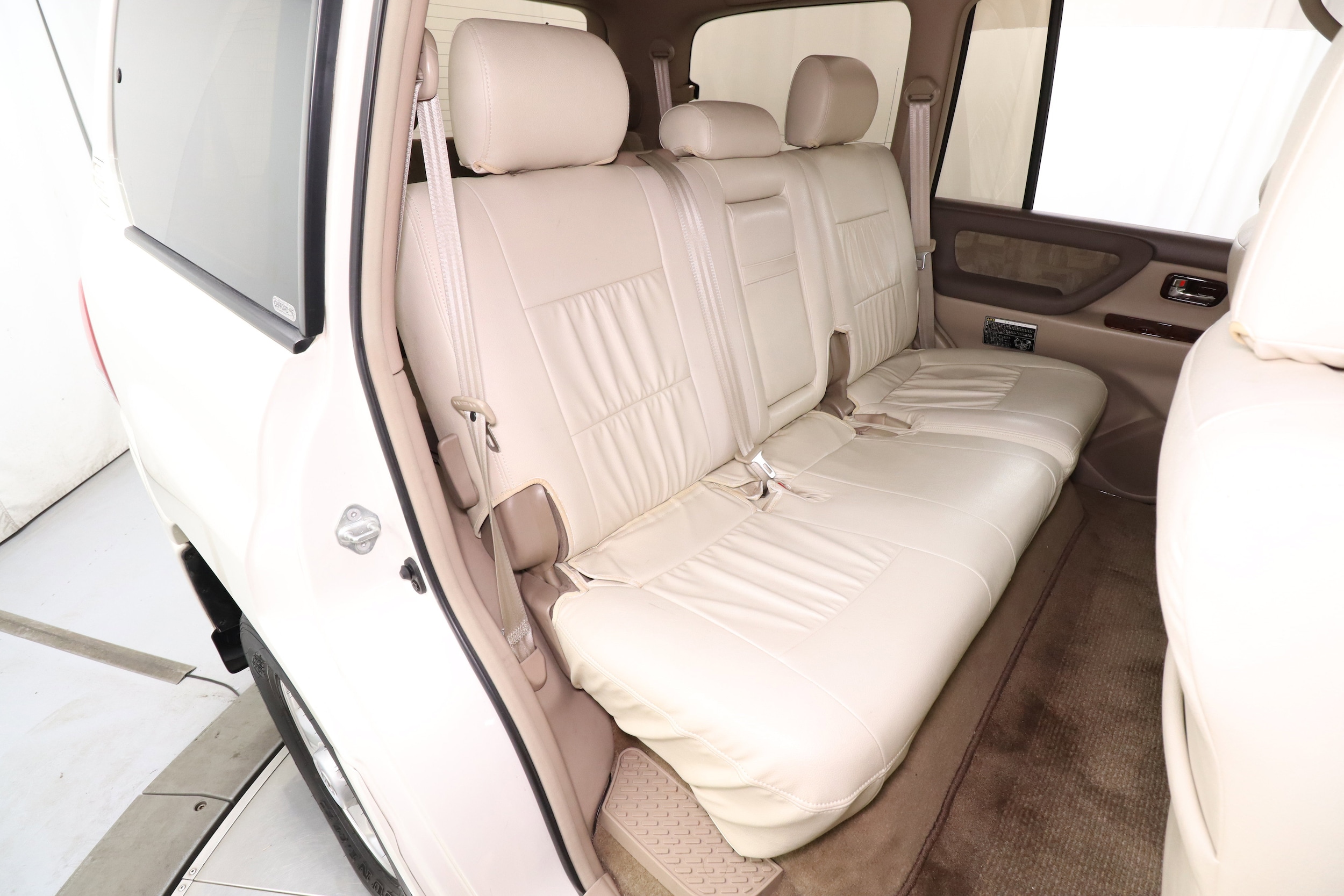 2000 Toyota Land Cruiser 19