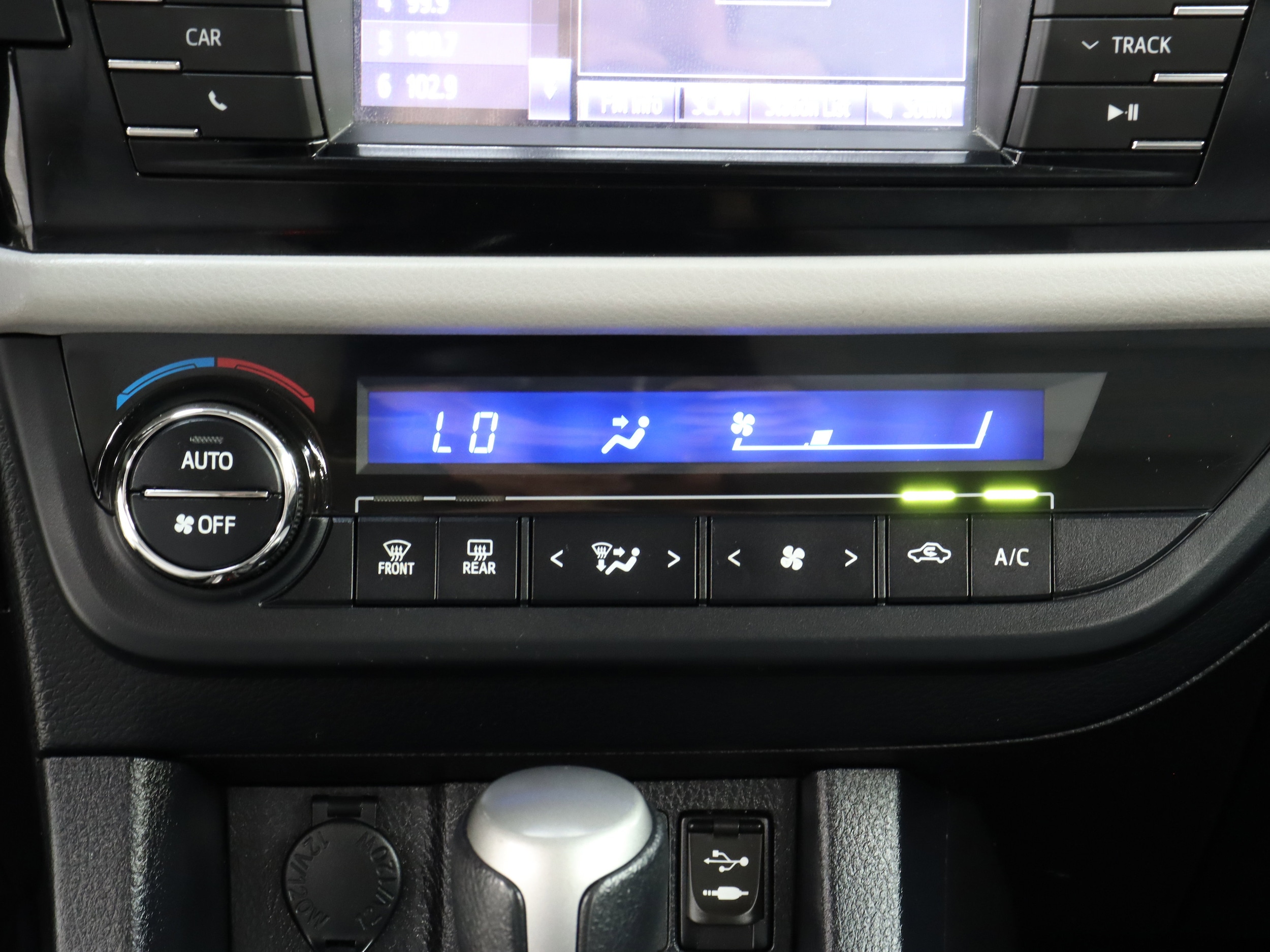 2014 Toyota Corolla 13