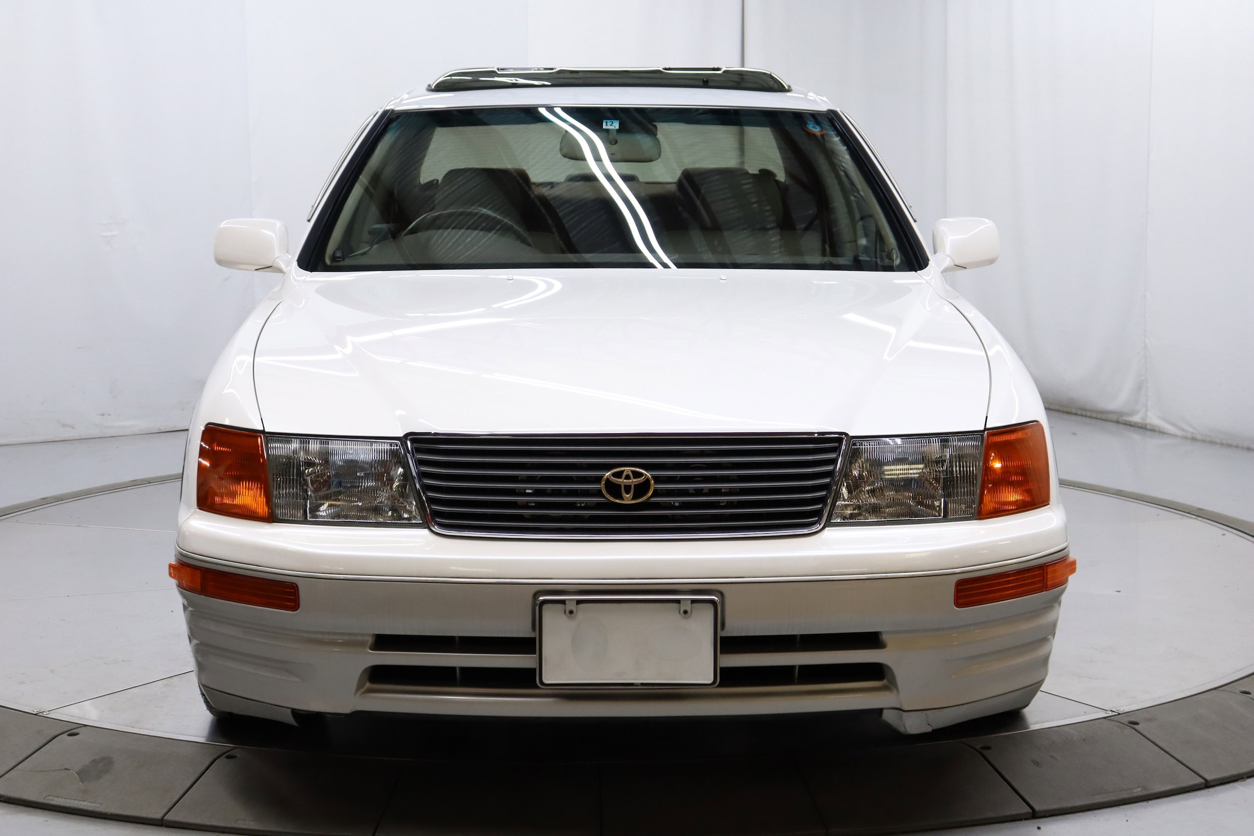 1994 Toyota Celsior 3