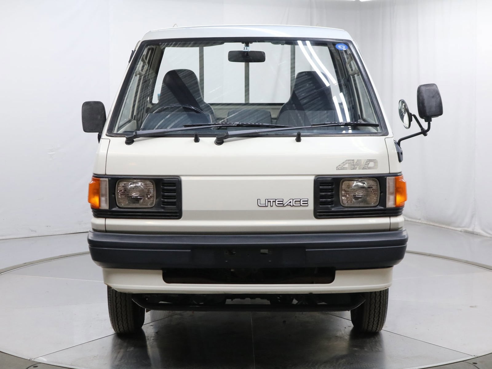 1998 Toyota Liteace 3