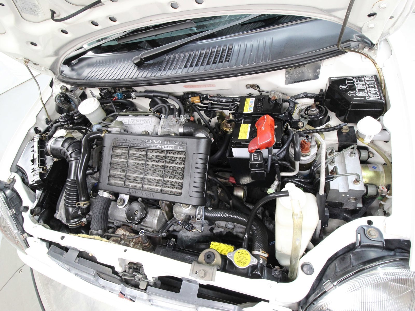 1995 Mitsubishi Minica 22