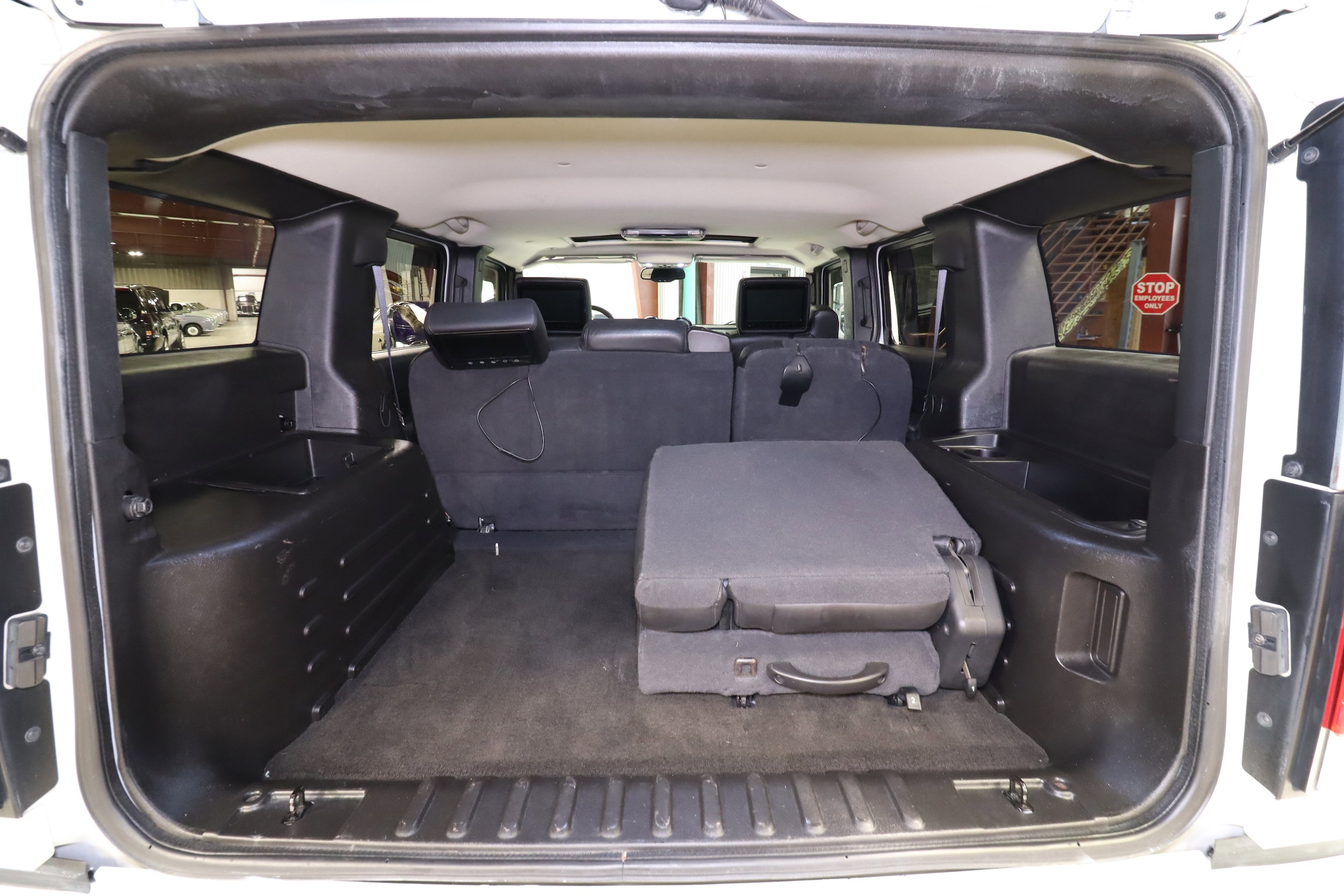 2005 HUMMER H2 29