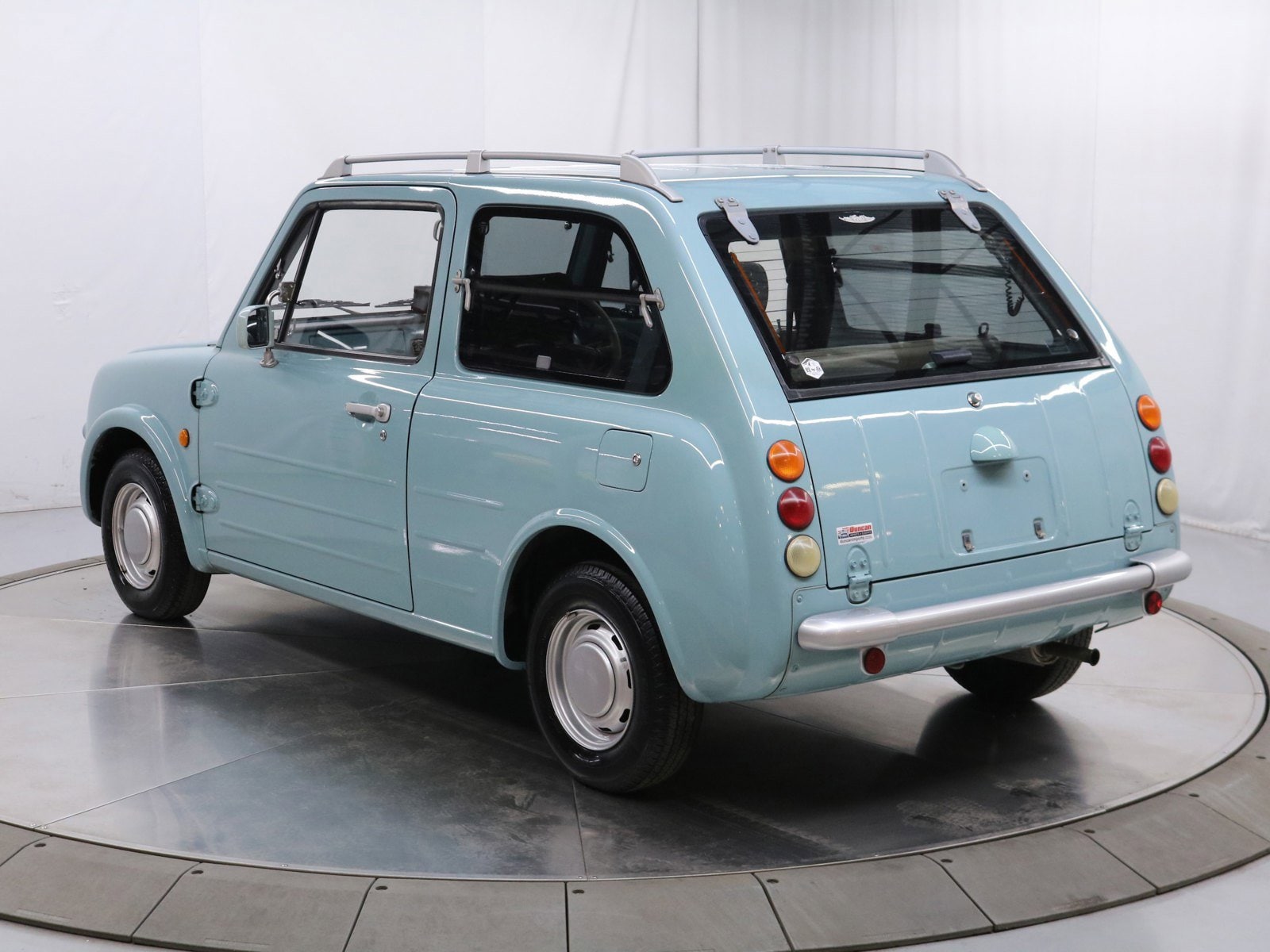 1990 Nissan Pao 4
